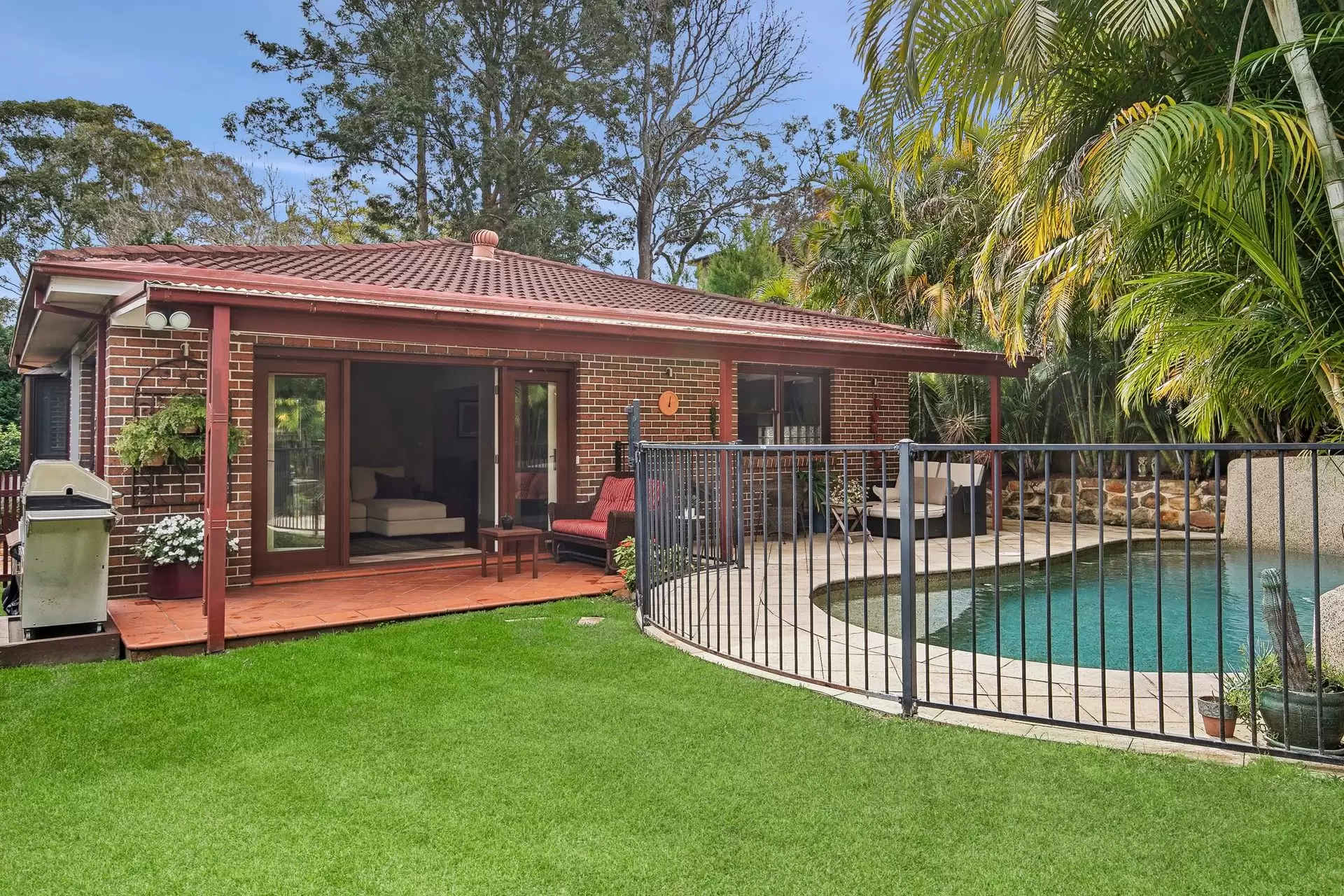 57A Hawthorne Avenue, Chatswood Sold by Shead Property - image 1
