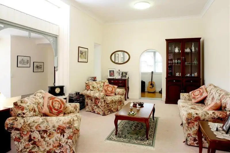 8 Goodchap Road, Chatswood Sold by Shead Property - image 1