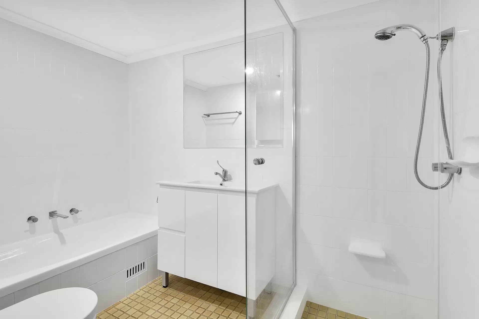 Artarmon Leased by Shead Property - image 1