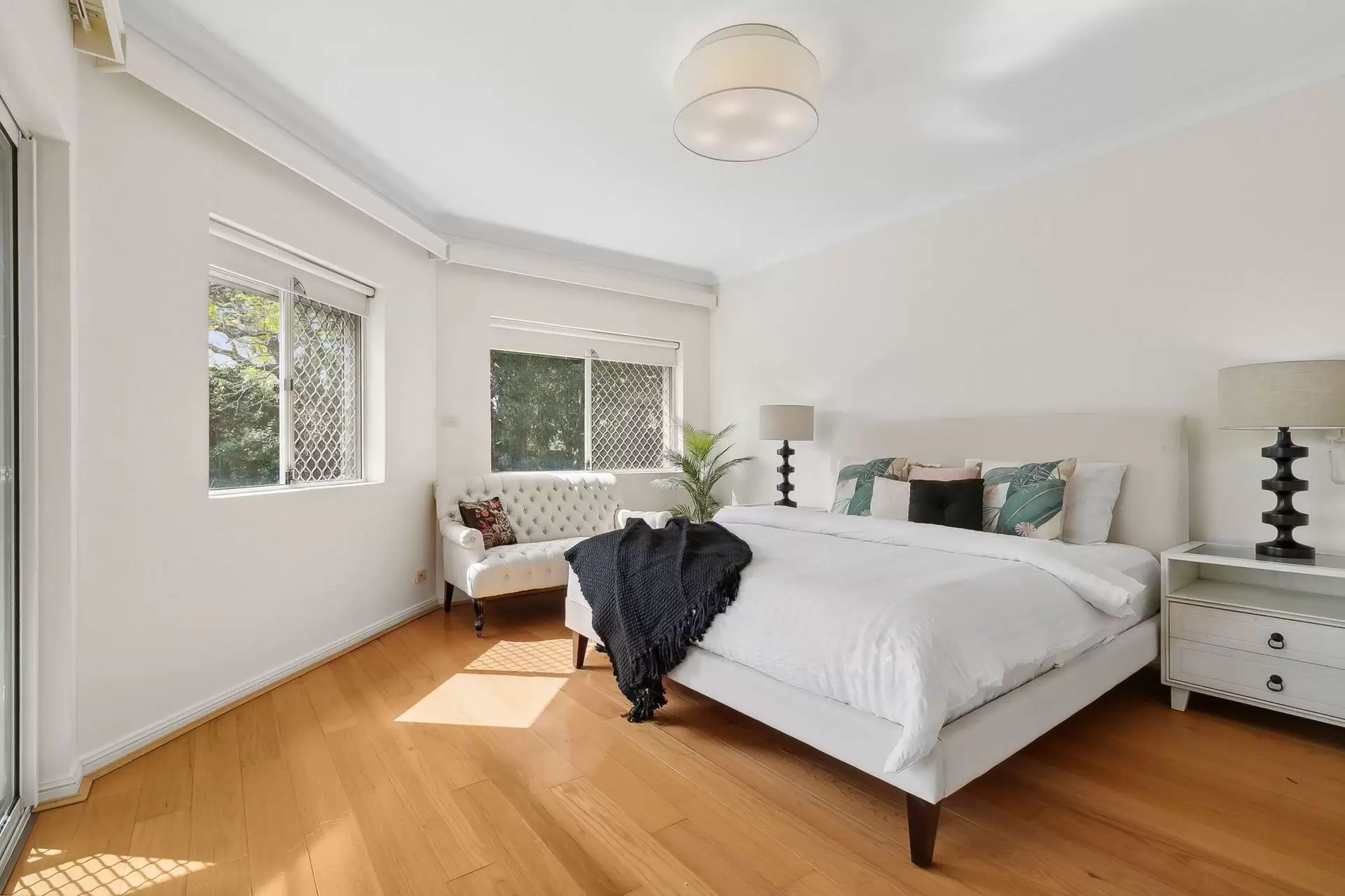 27 Macquarie Street, Chatswood Sold by Shead Property - image 1