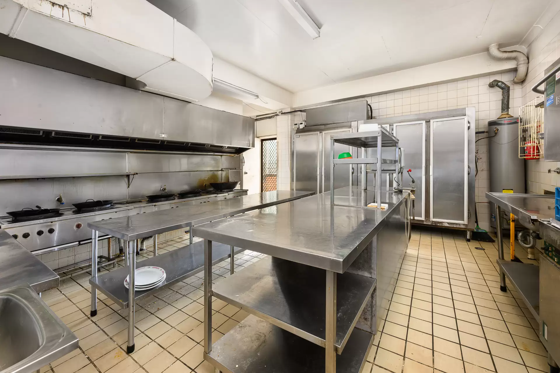 Shops 15 &/22-26 Fisher Road, Dee Why Sold by Shead Property - image 1