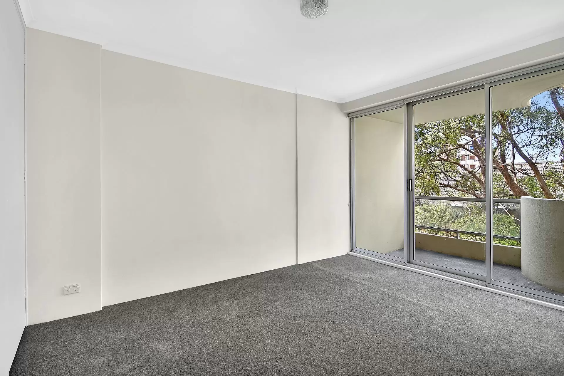 Chatswood Leased by Shead Property - image 1