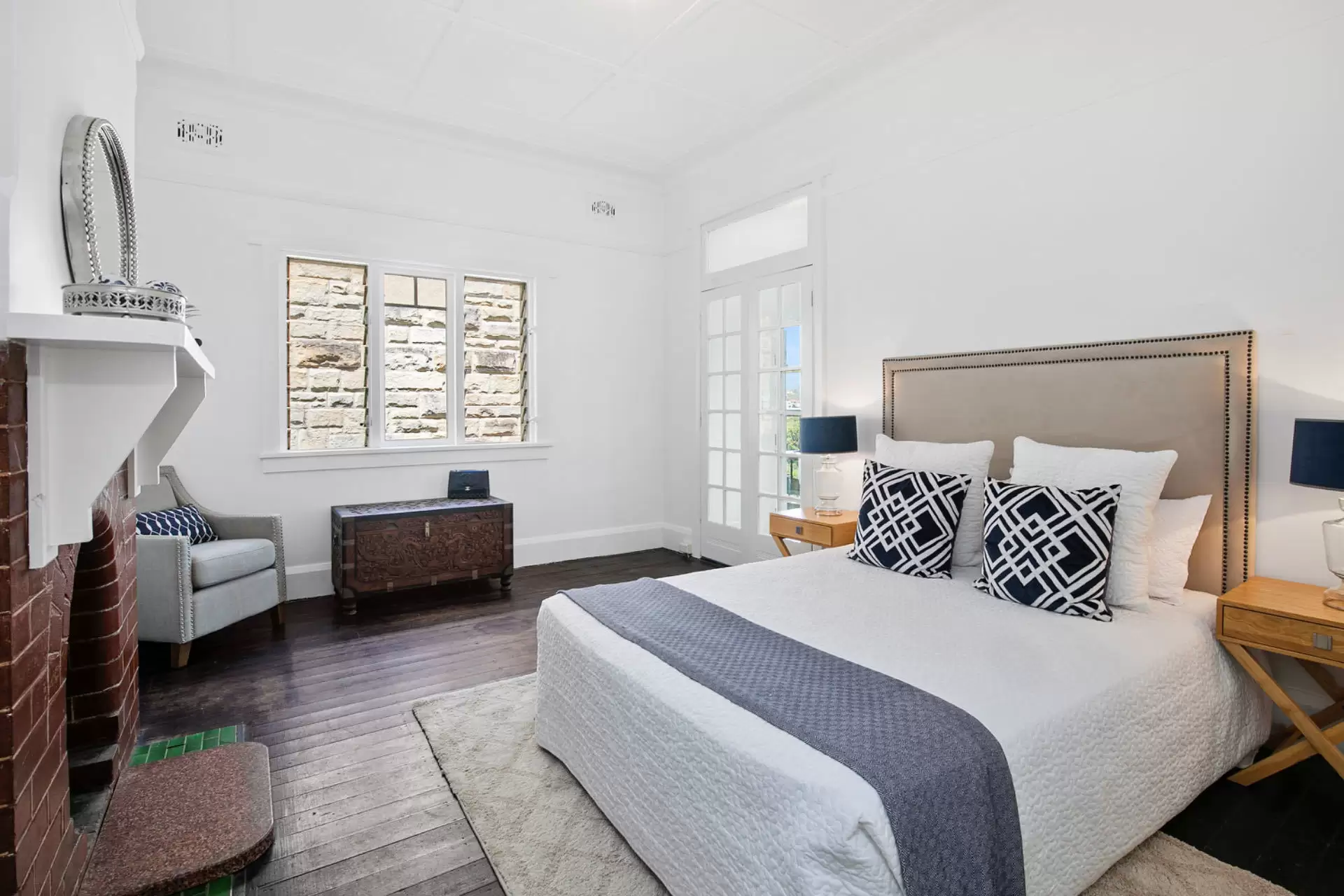 Seaforth Leased by Shead Property - image 1