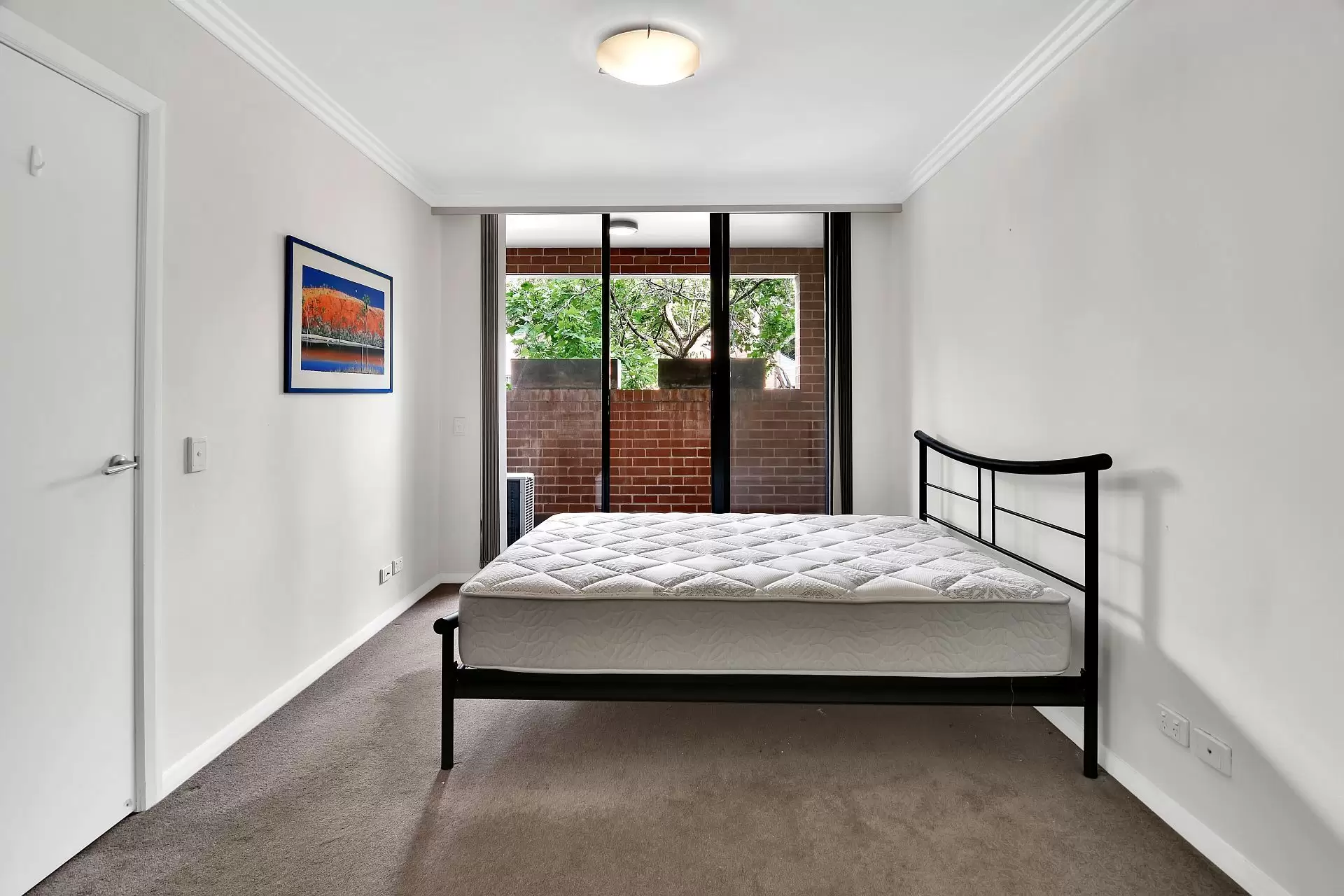 Crows Nest Leased by Shead Property - image 1