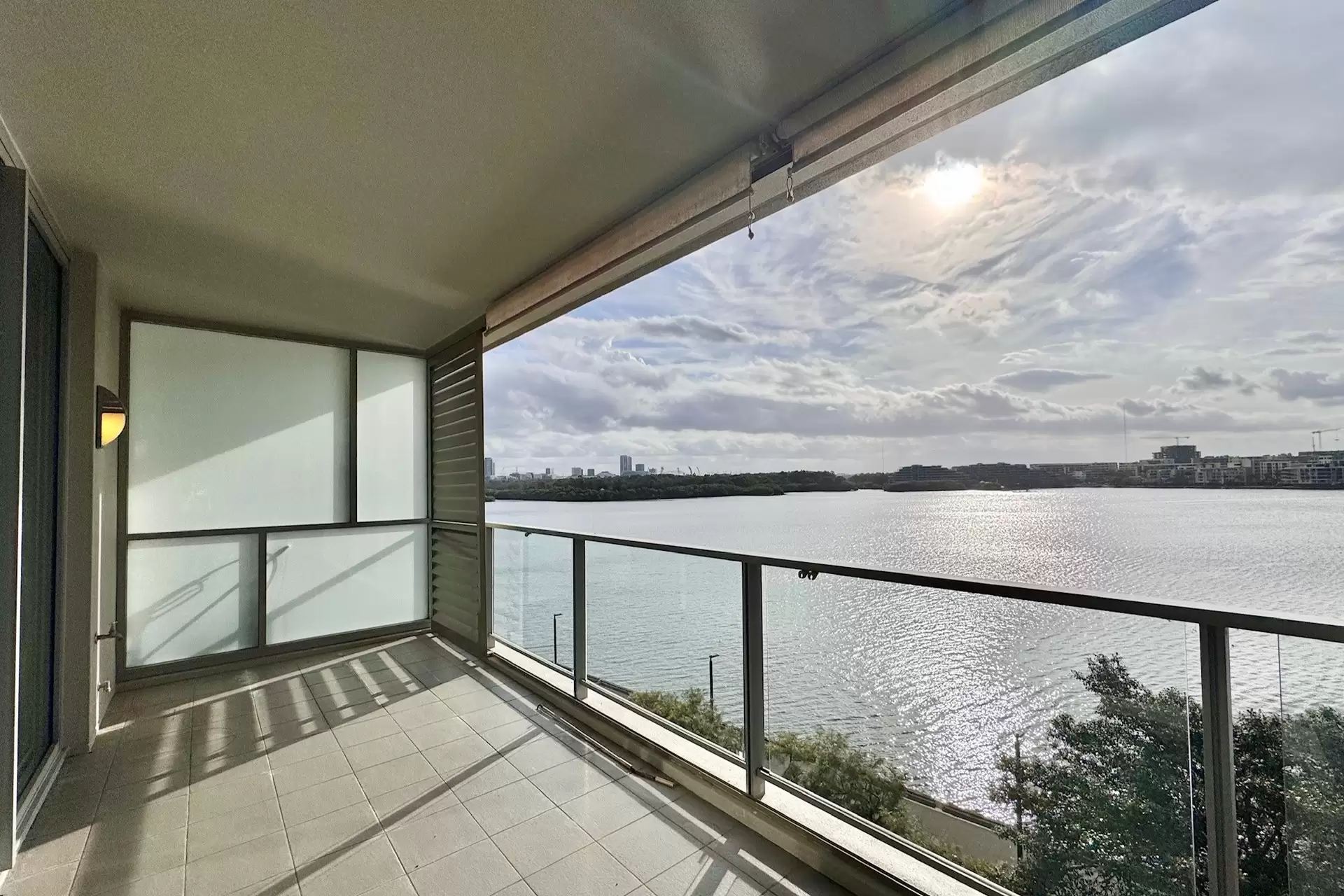 Rhodes Leased by Shead Property - image 1