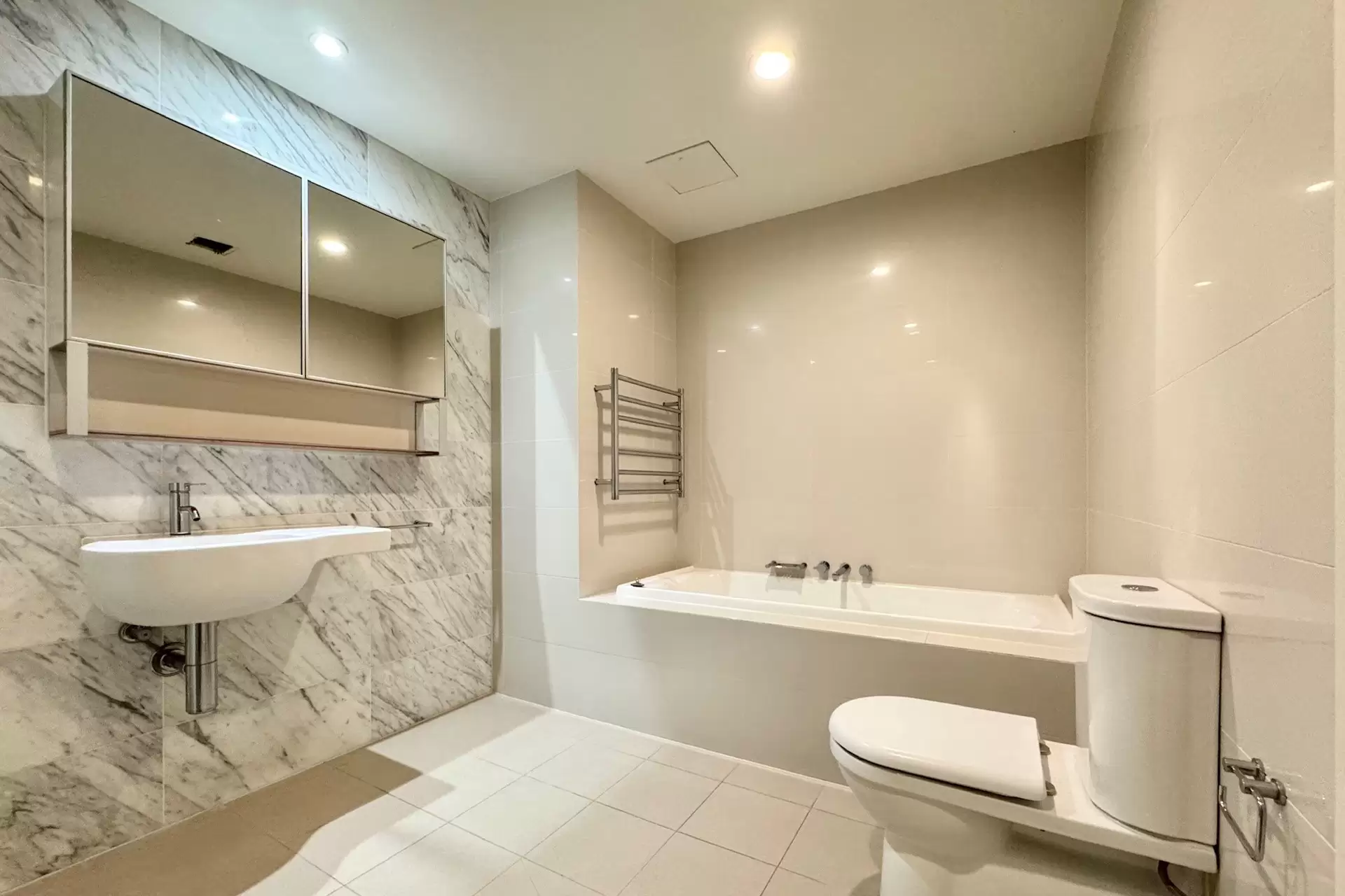 Rhodes Leased by Shead Property - image 1