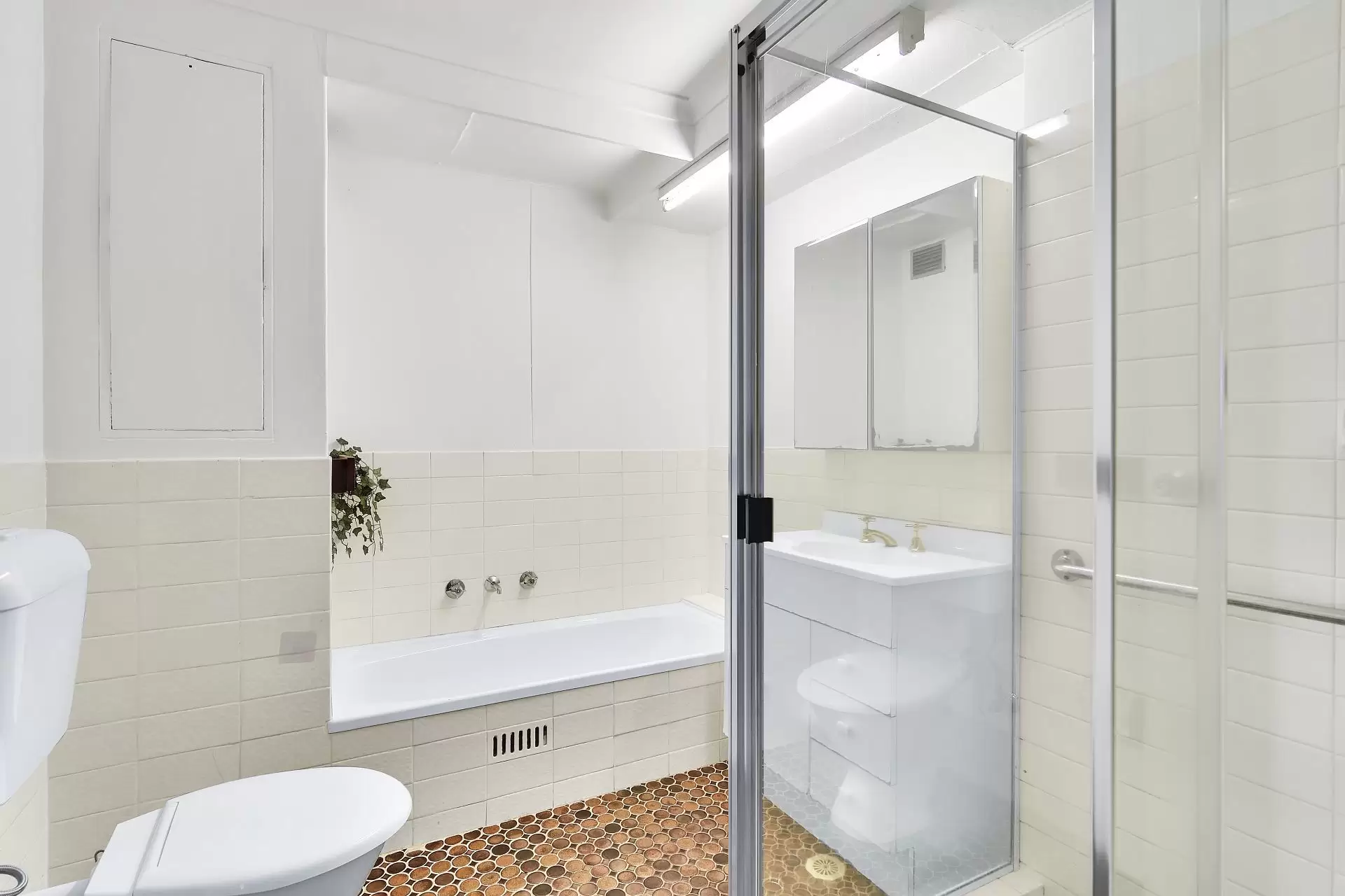 Artarmon Leased by Shead Property - image 1