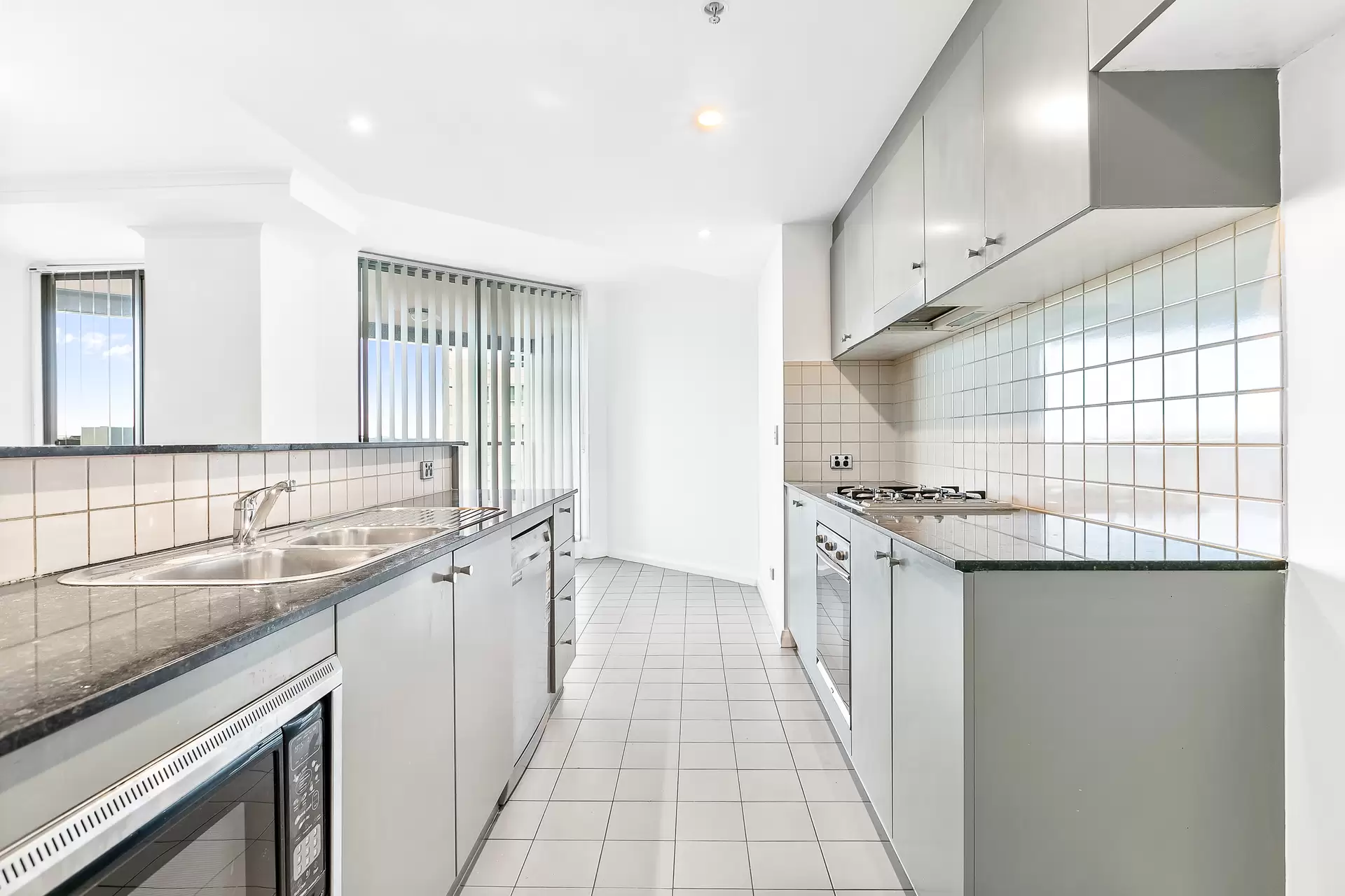 Chatswood Leased by Shead Property - image 1