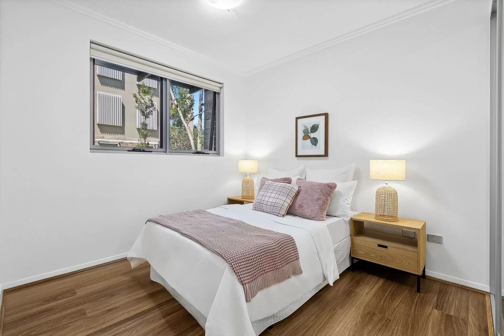 5/5-15 Boundary Street, Roseville Sold by Shead Property - image 1