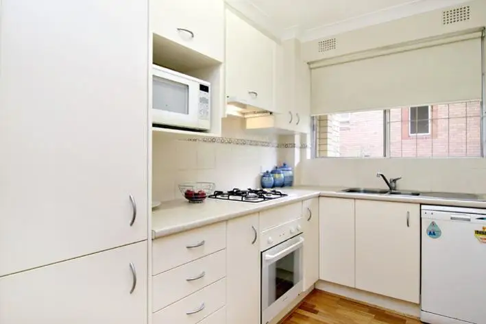 16/8 Centennial Avenue, Chatswood Sold by Shead Property - image 1