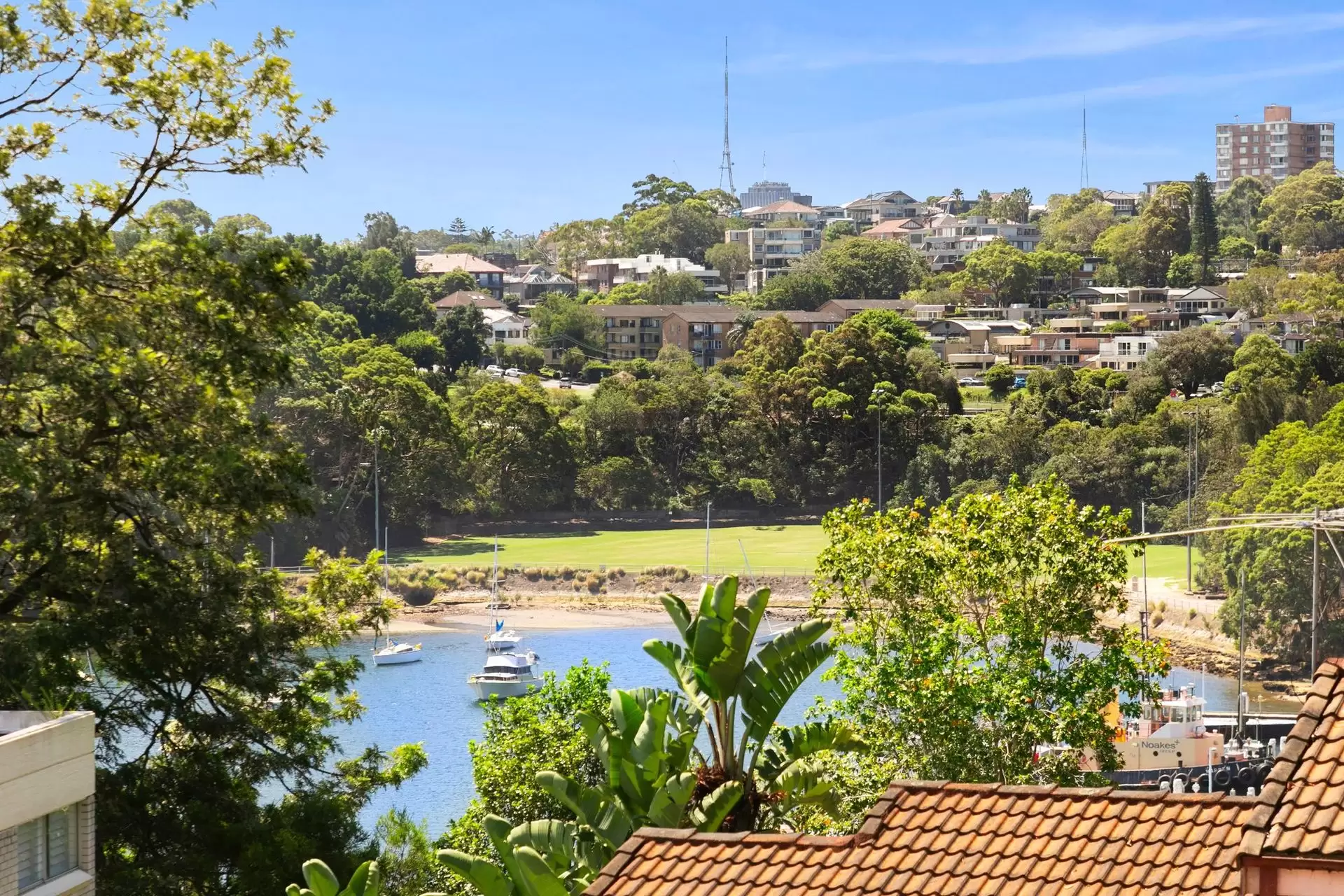 10/4 Munro Street, McMahons Point Sold by Shead Property - image 1