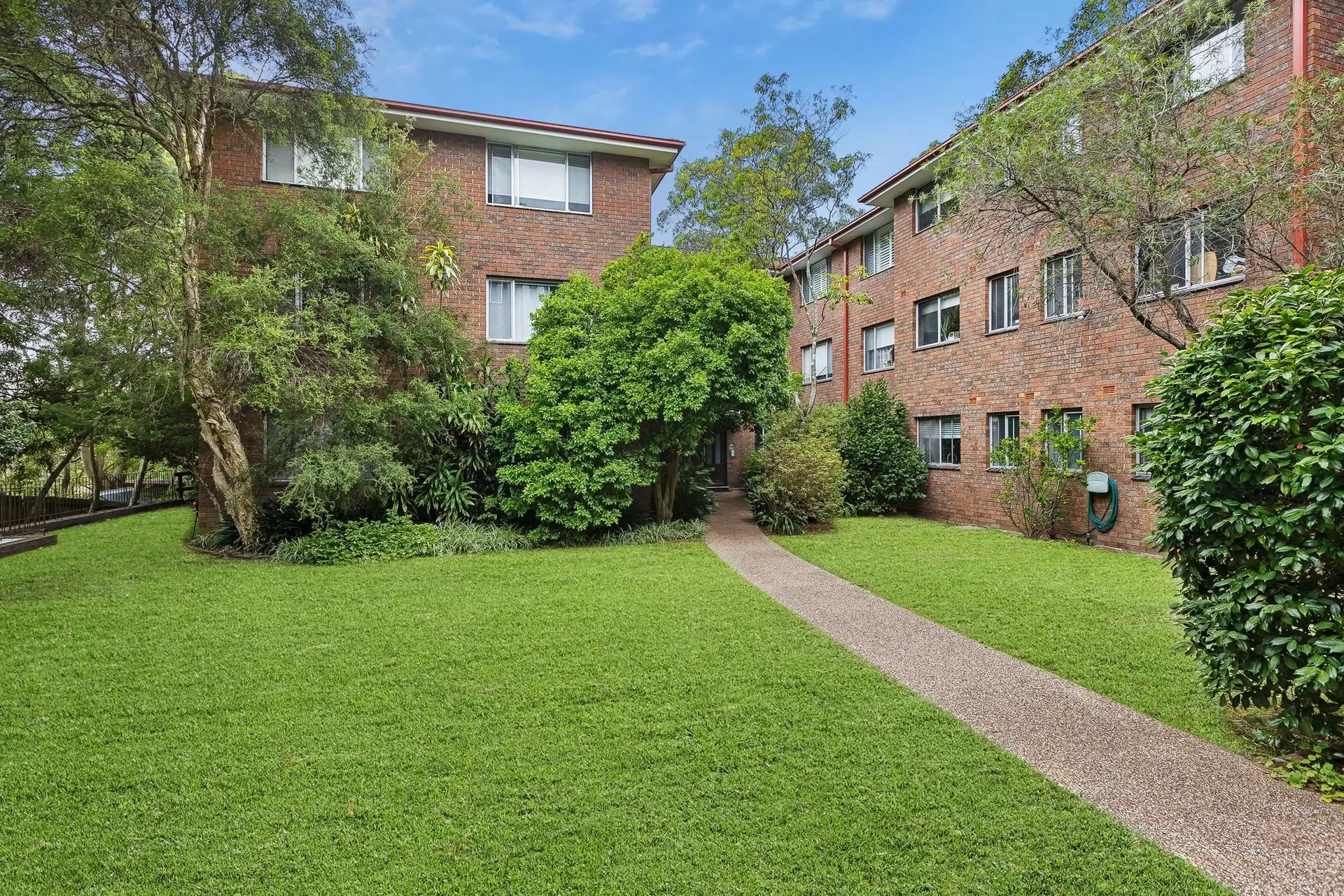 14/3 McMillan Road, Artarmon Sold by Shead Property - image 1