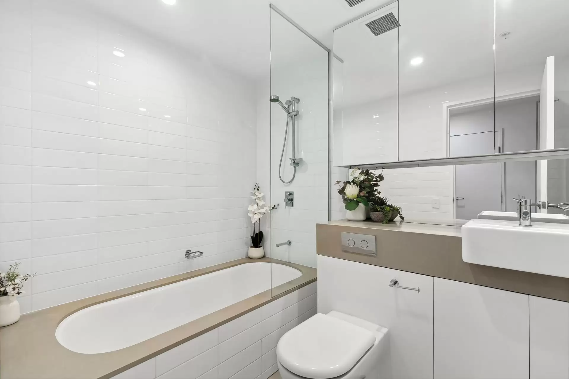 303A/38C Albert Avenue, Chatswood Sold by Shead Property - image 1