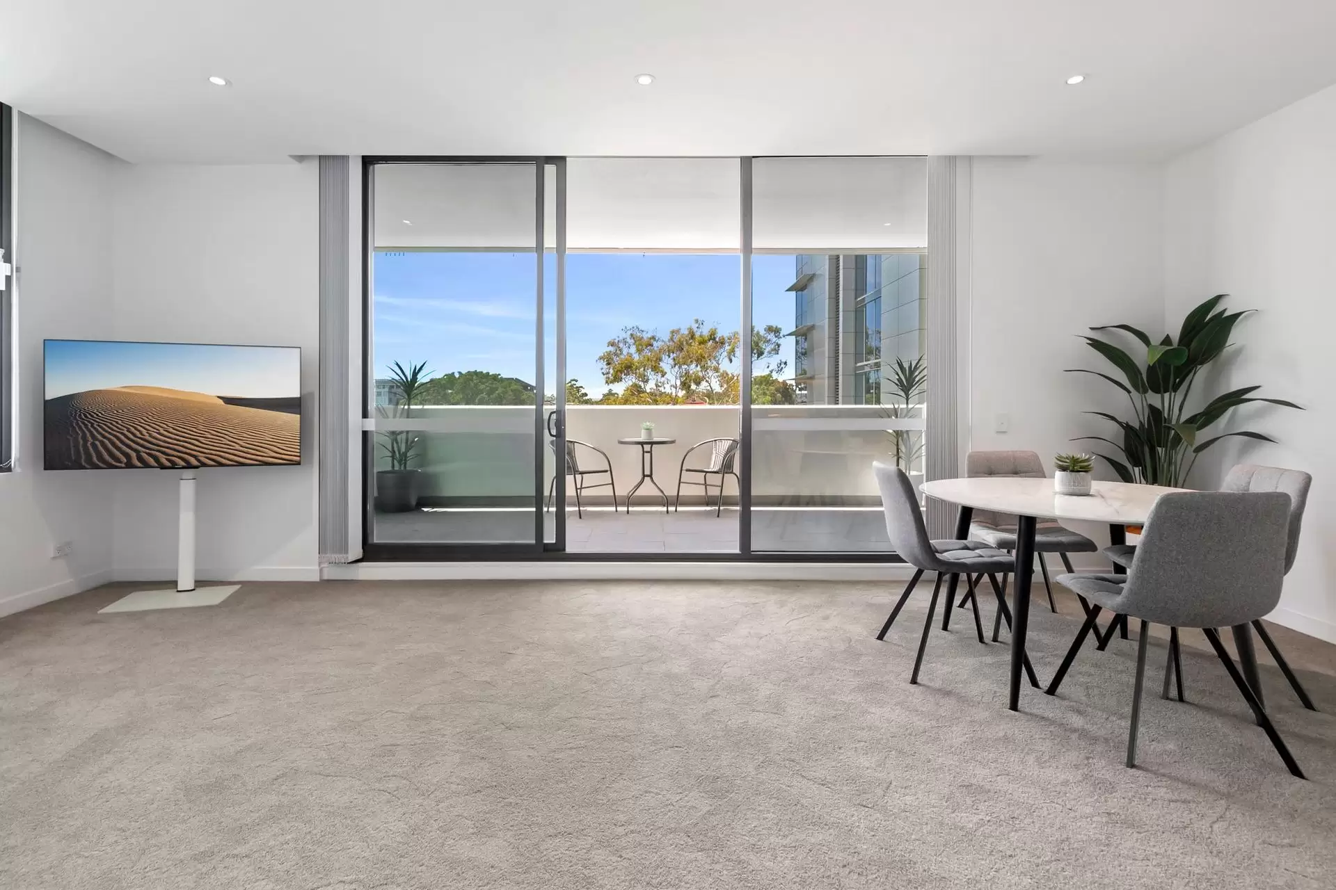 303A/38C Albert Avenue, Chatswood Sold by Shead Property - image 1