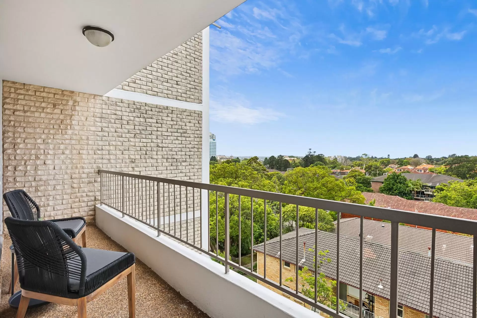 5H/8-12 Sutherland Road, Chatswood Sold by Shead Property - image 1