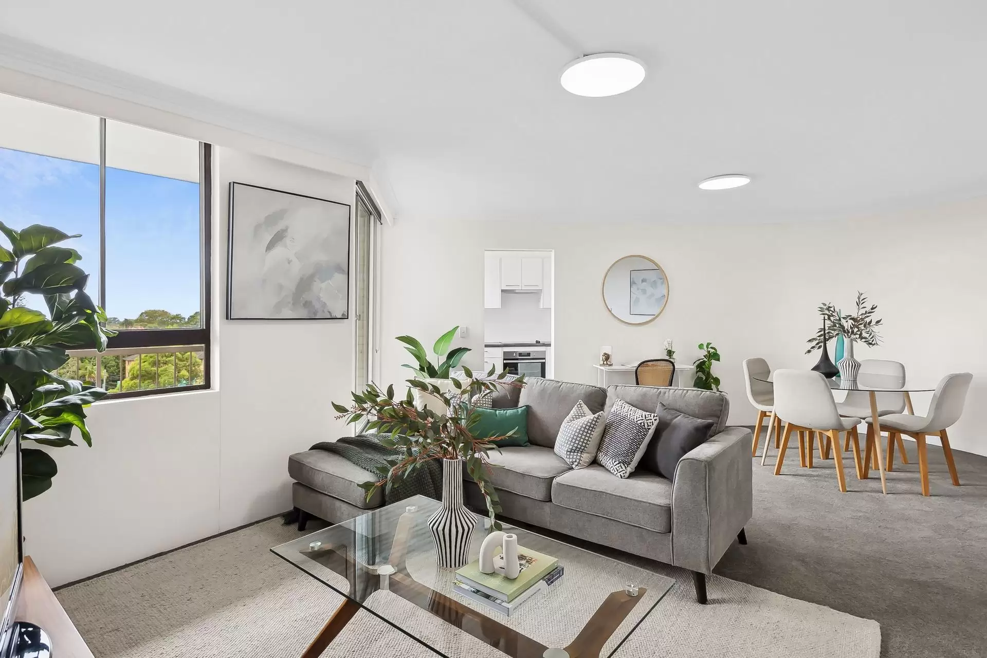 5H/8-12 Sutherland Road, Chatswood Sold by Shead Property - image 1