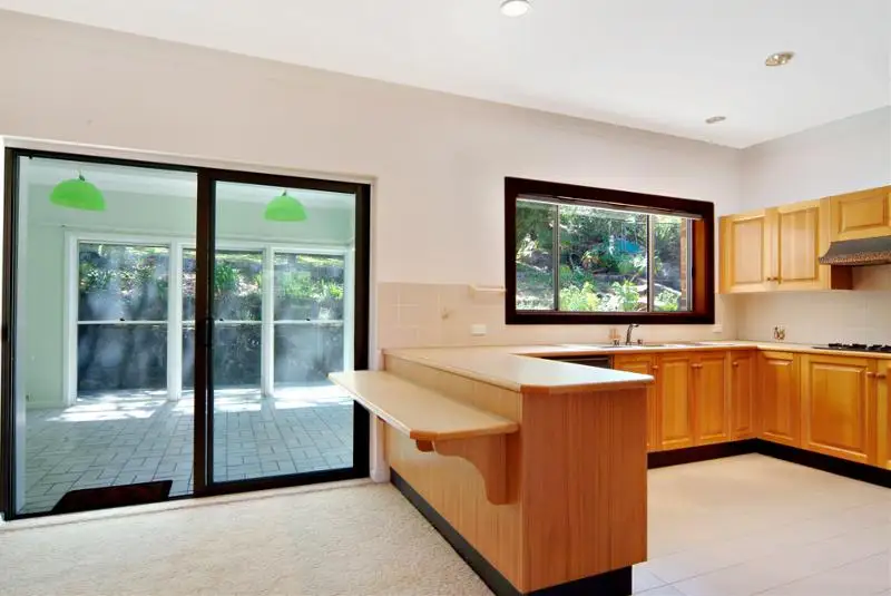 20 Fairlight Avenue, Killara Sold by Shead Property - image 1