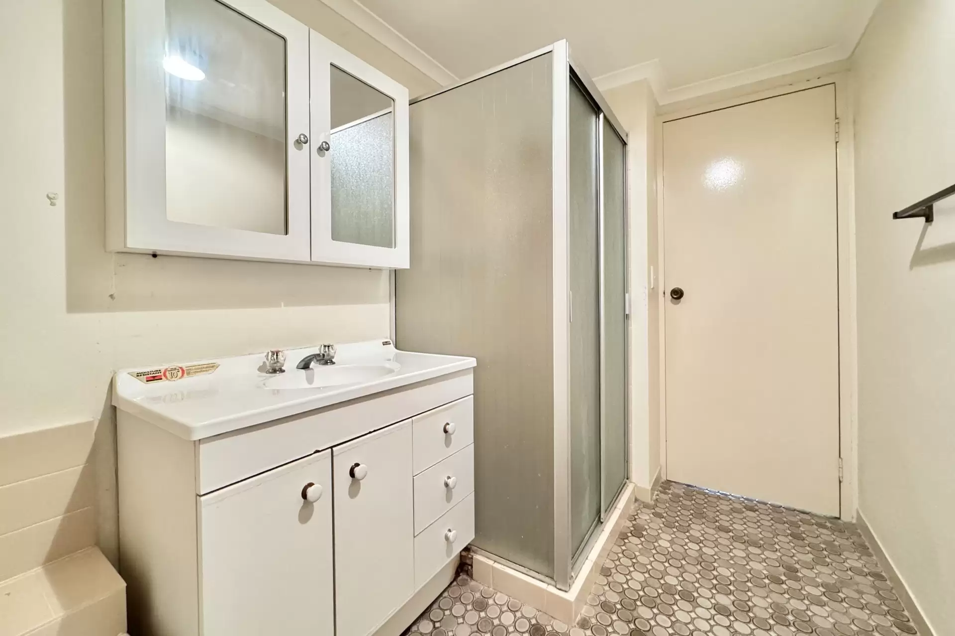 Artarmon Leased by Shead Property - image 1