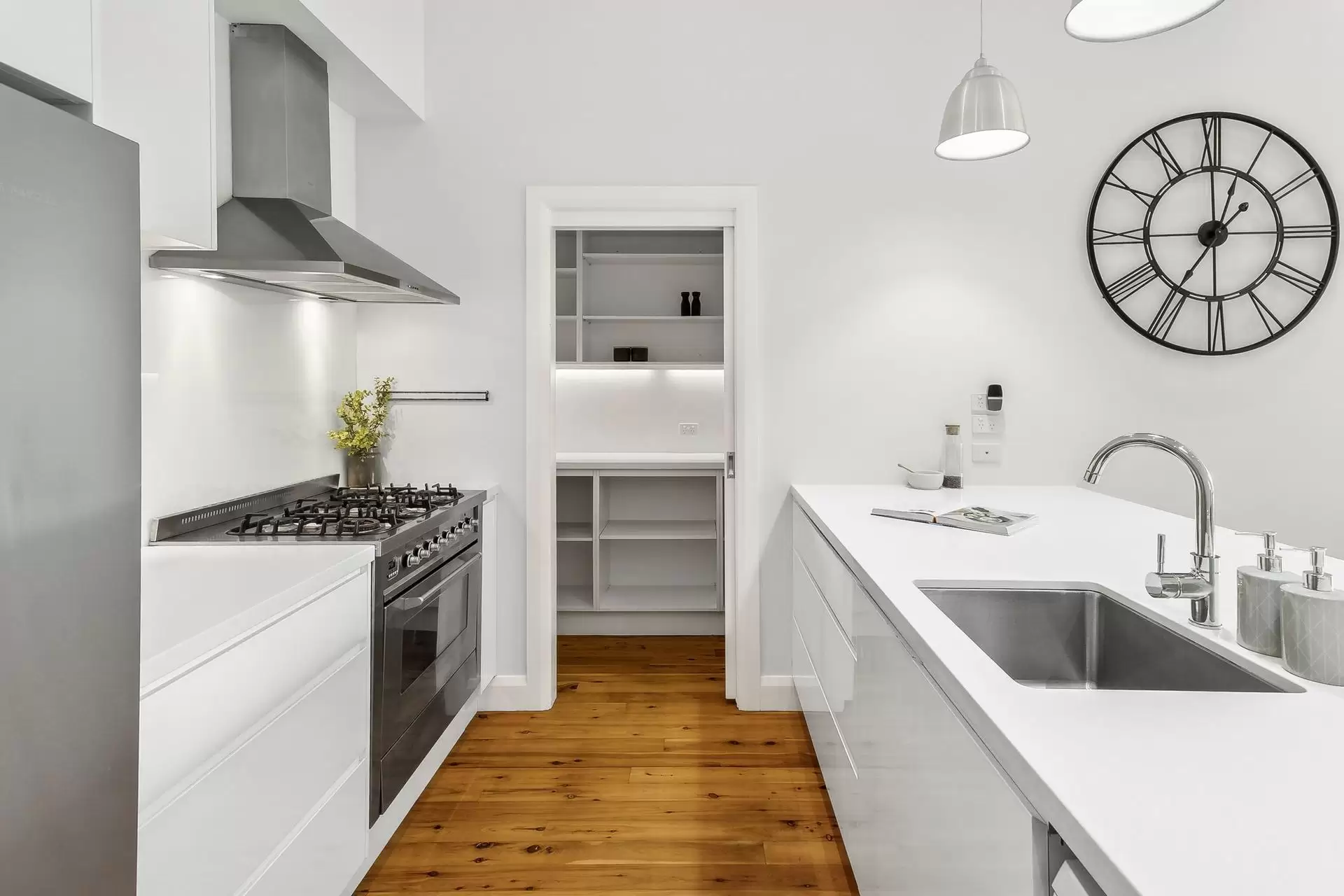 19 Crick Street, Chatswood Sold by Shead Property - image 1