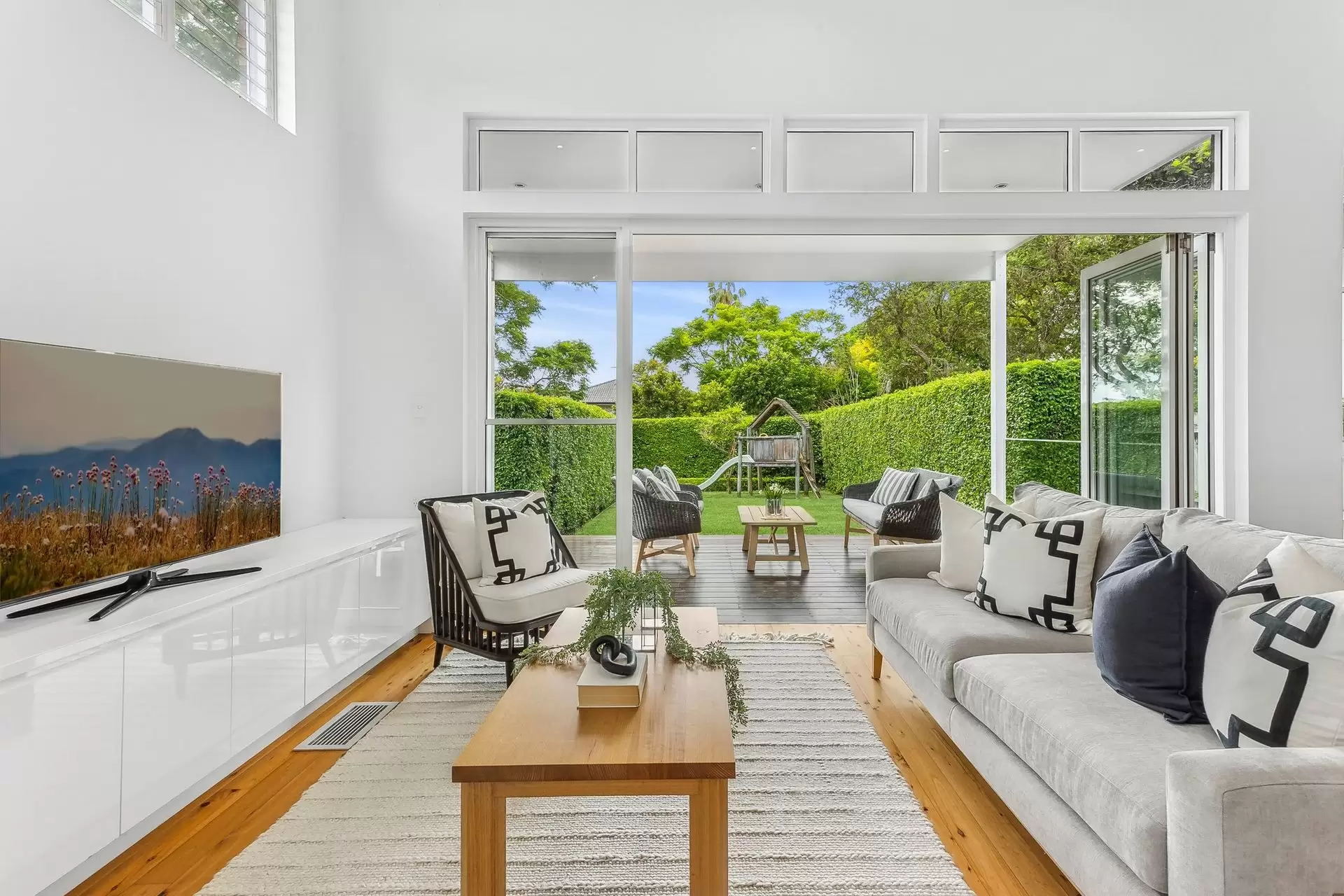 19 Crick Street, Chatswood Sold by Shead Property - image 1
