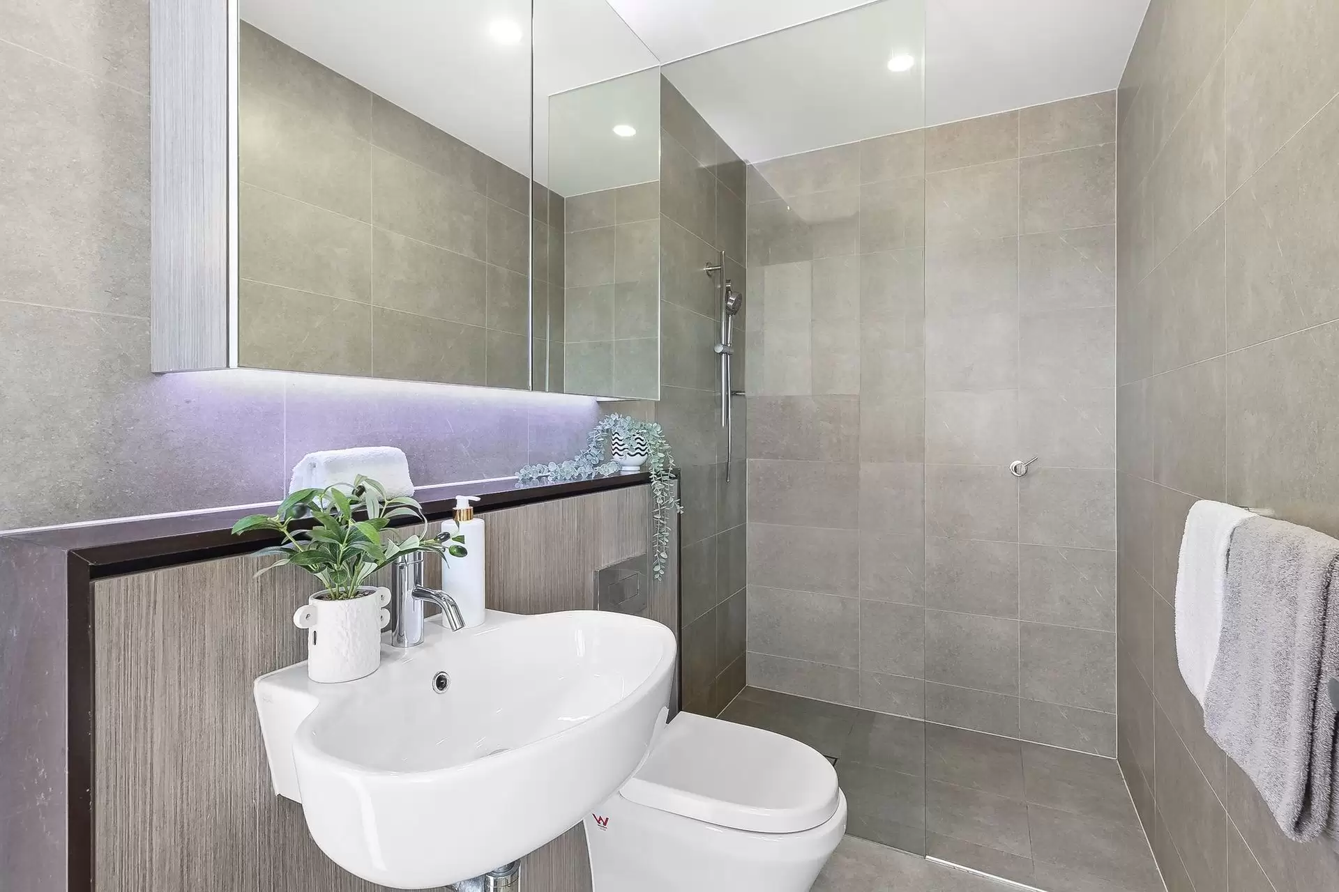 10704/5 Sam Sing Street, Waterloo Sold by Shead Property - image 1