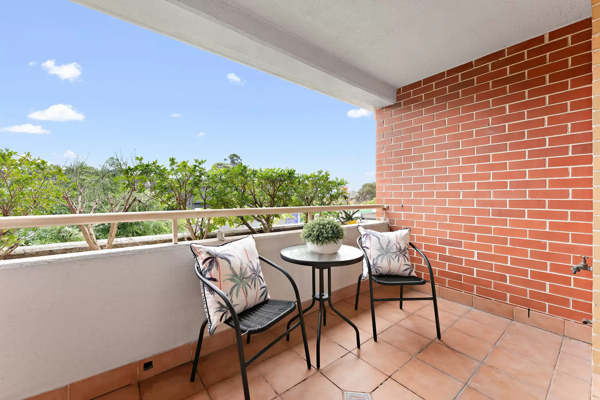 North Willoughby Leased by Shead Property - image 1