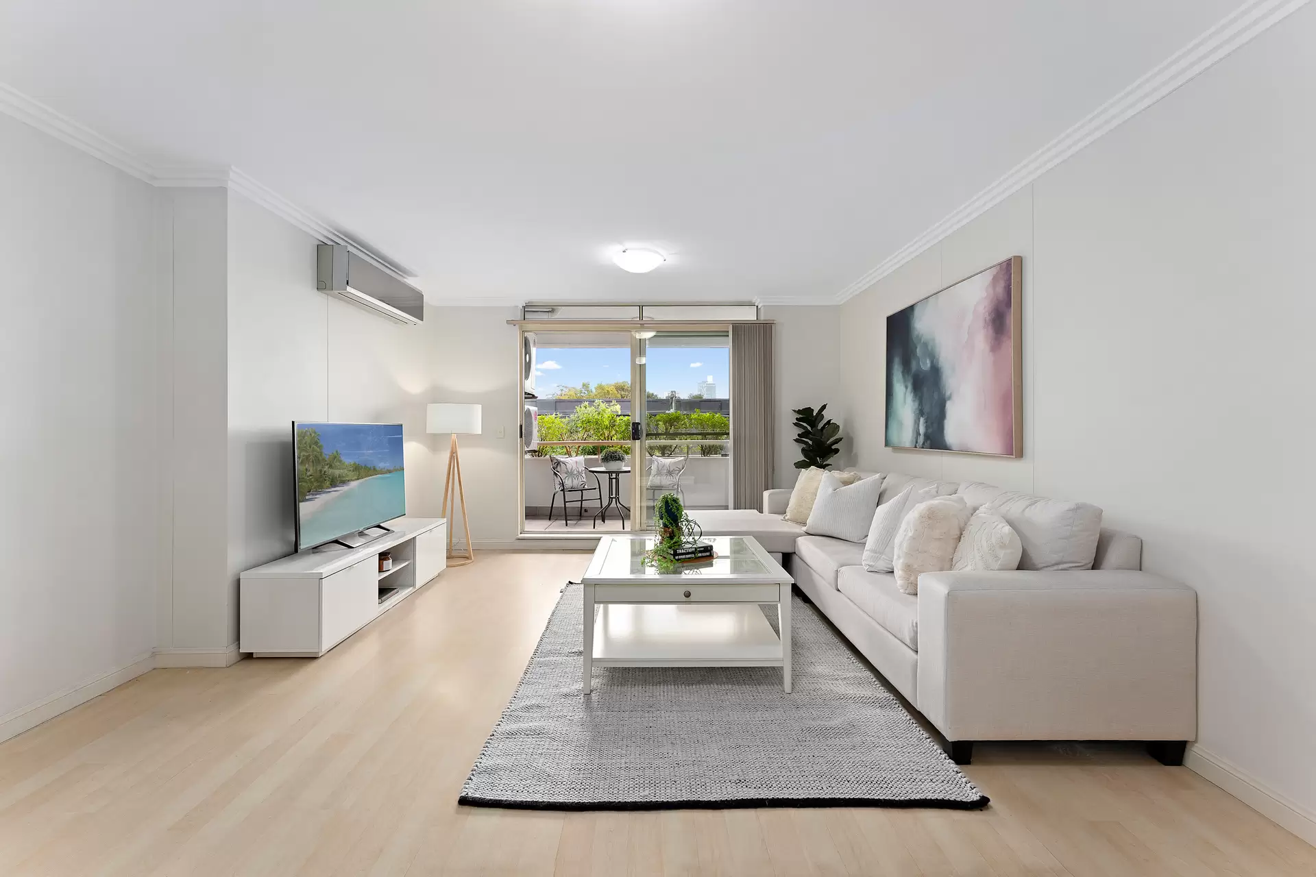 North Willoughby Leased by Shead Property - image 1