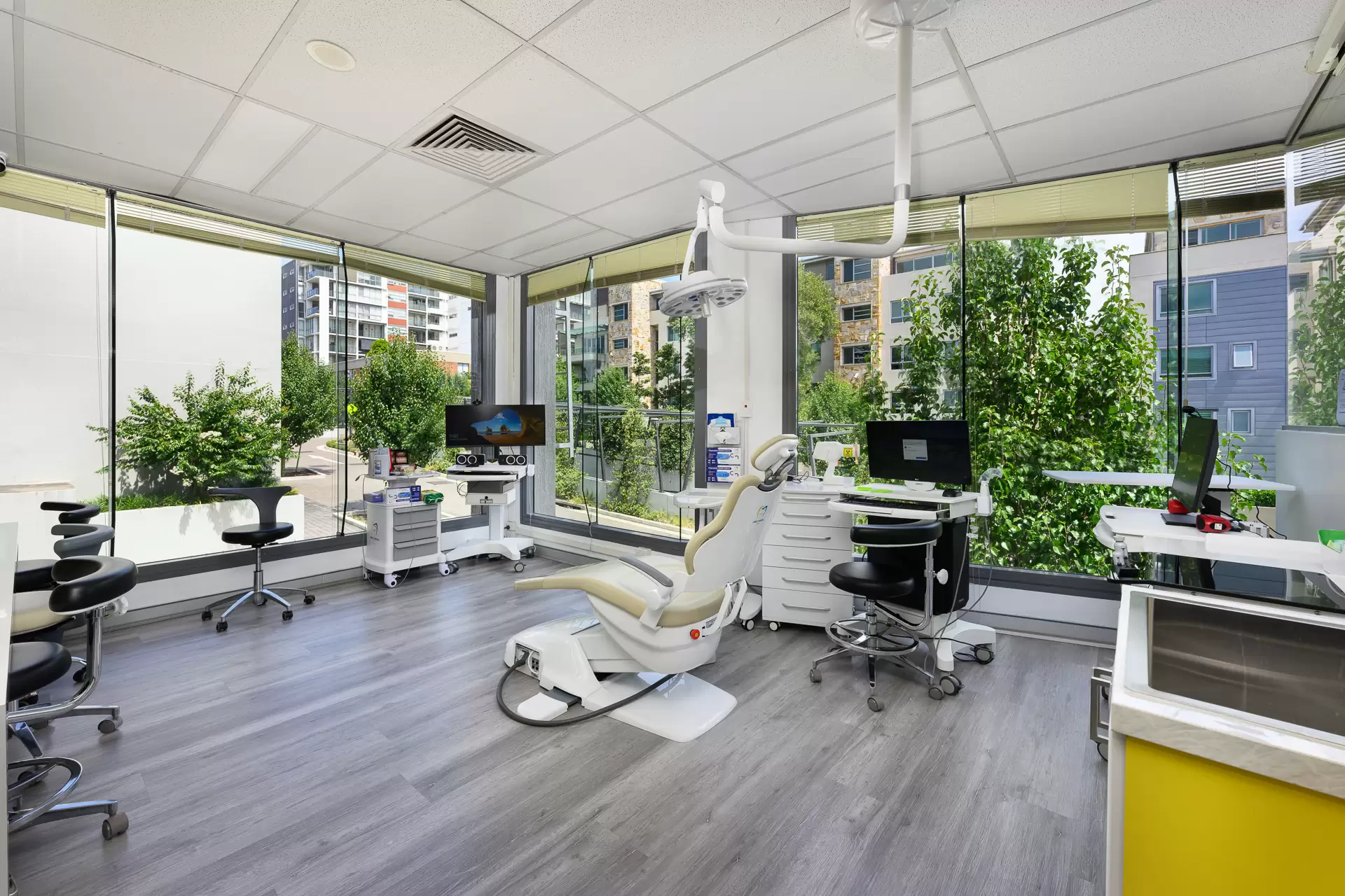Suite 27/ 12-18 Tryon Road, Lindfield Sold by Shead Property - image 1