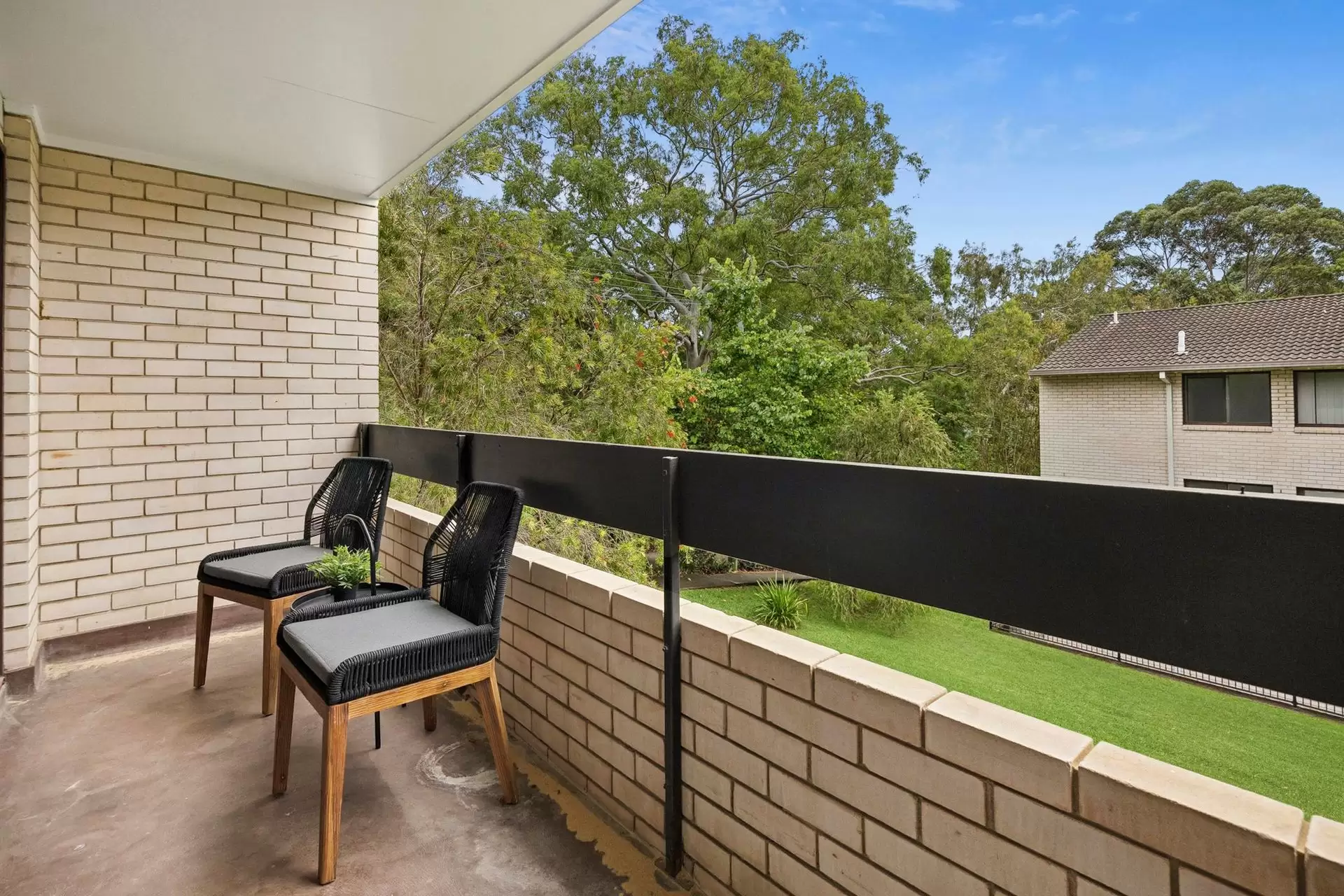 26/8-10 Eddy Road, Chatswood Sold by Shead Property - image 1