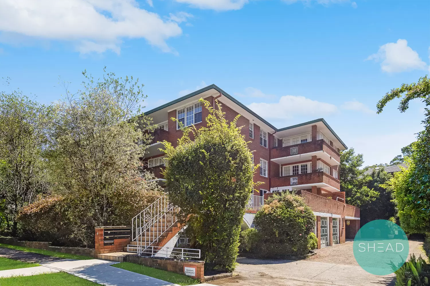 Gordon Leased by Shead Property - image 1