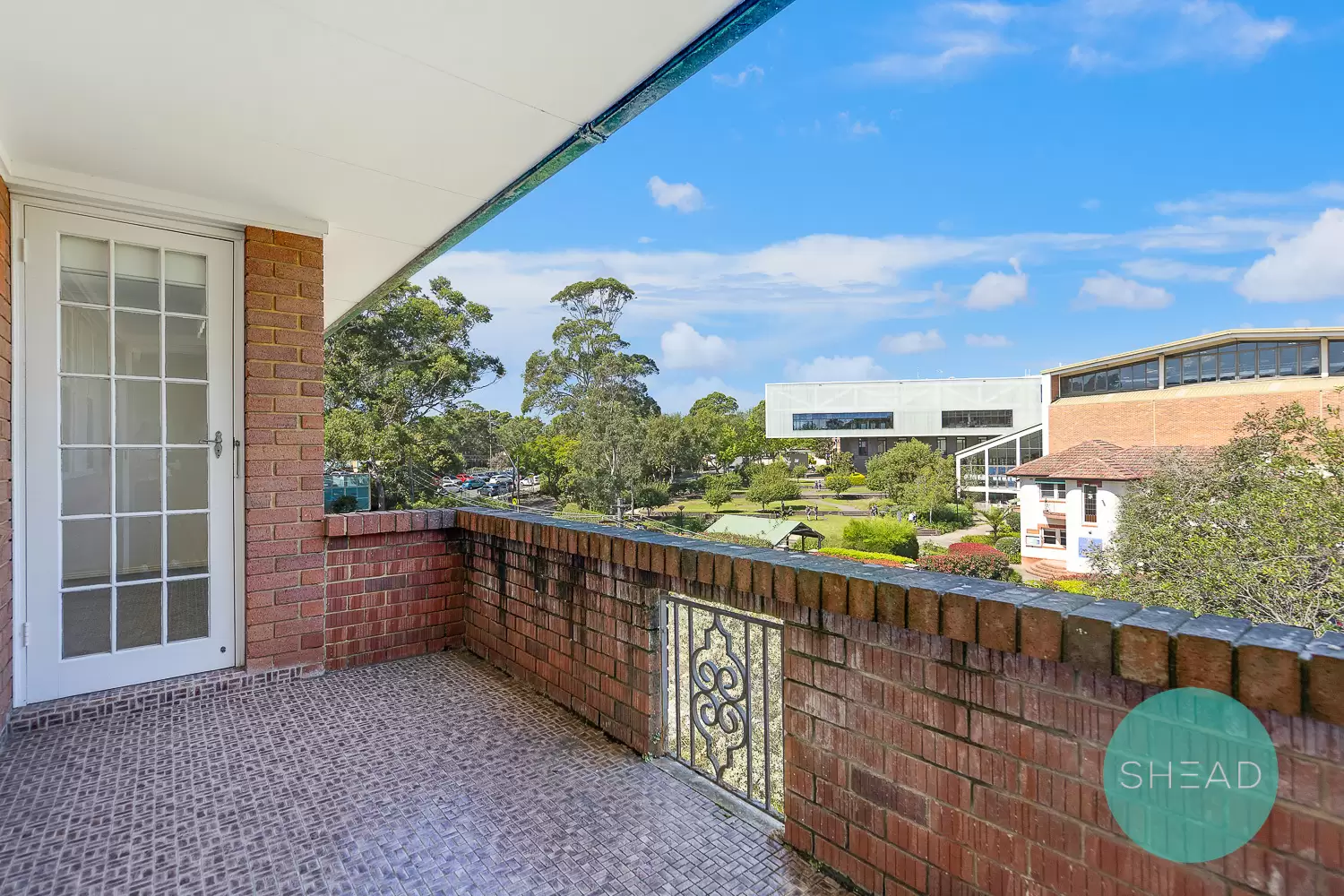 Gordon Leased by Shead Property - image 1