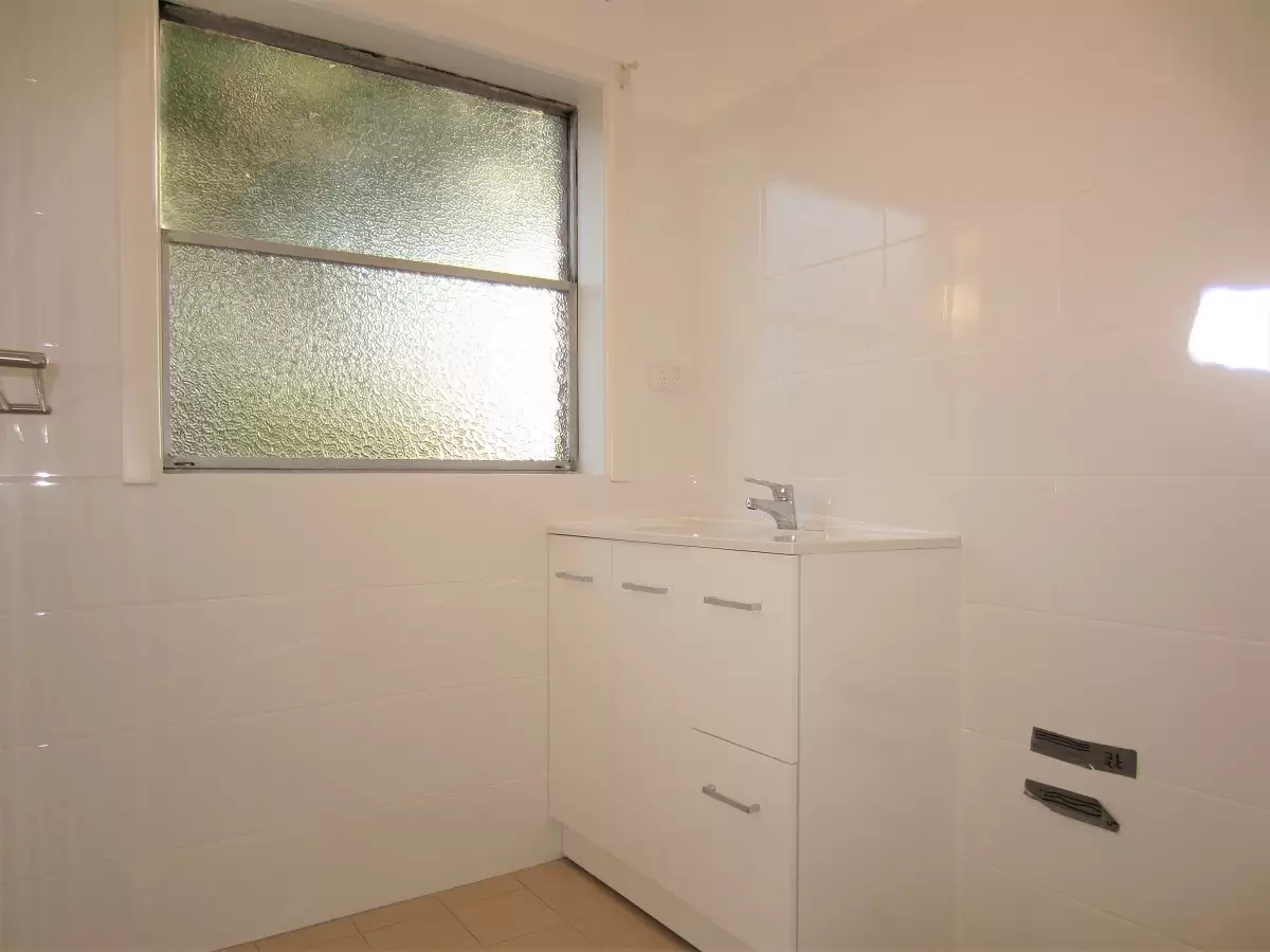 Lindfield Leased by Shead Property - image 1