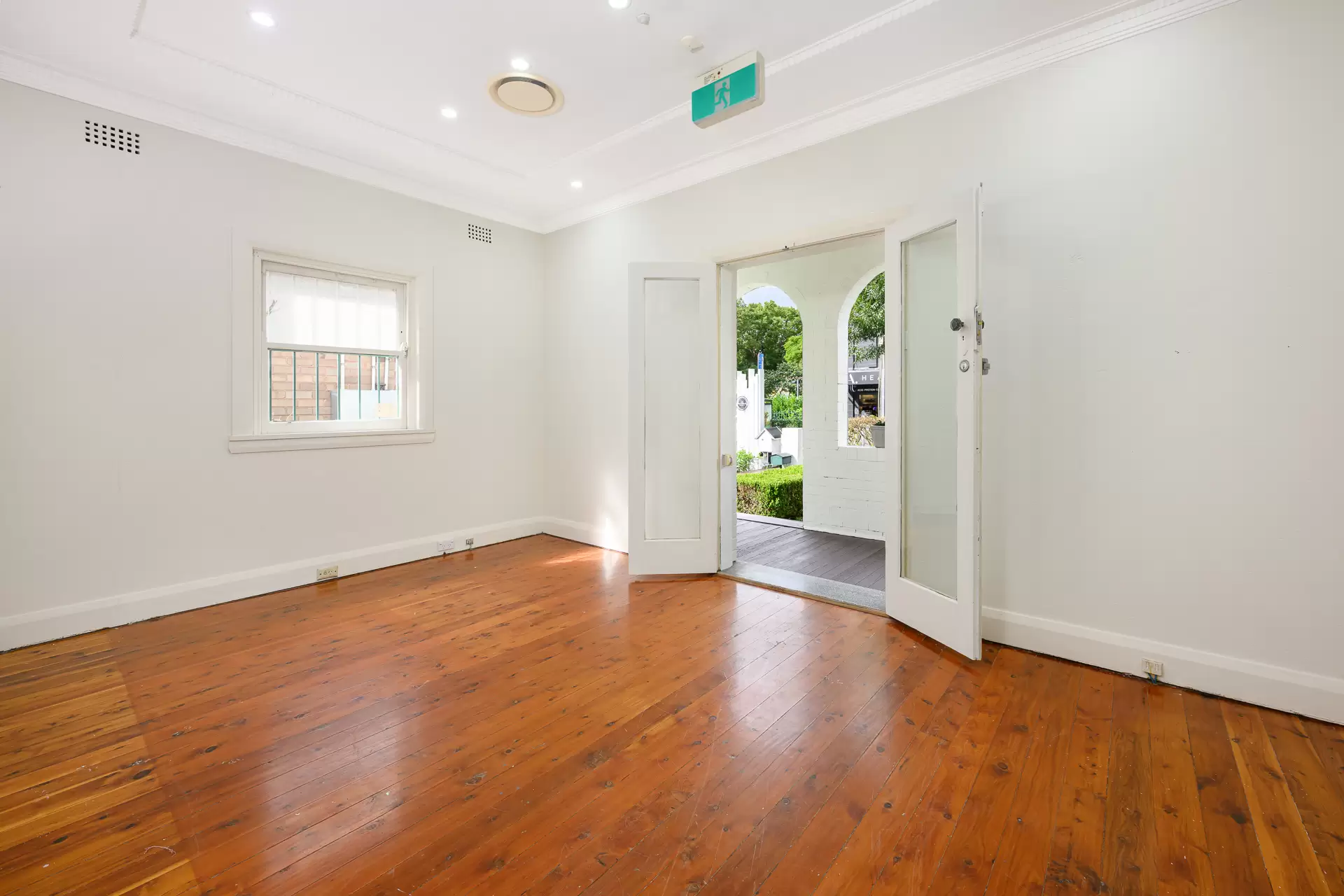 Willoughby Leased by Shead Property - image 1