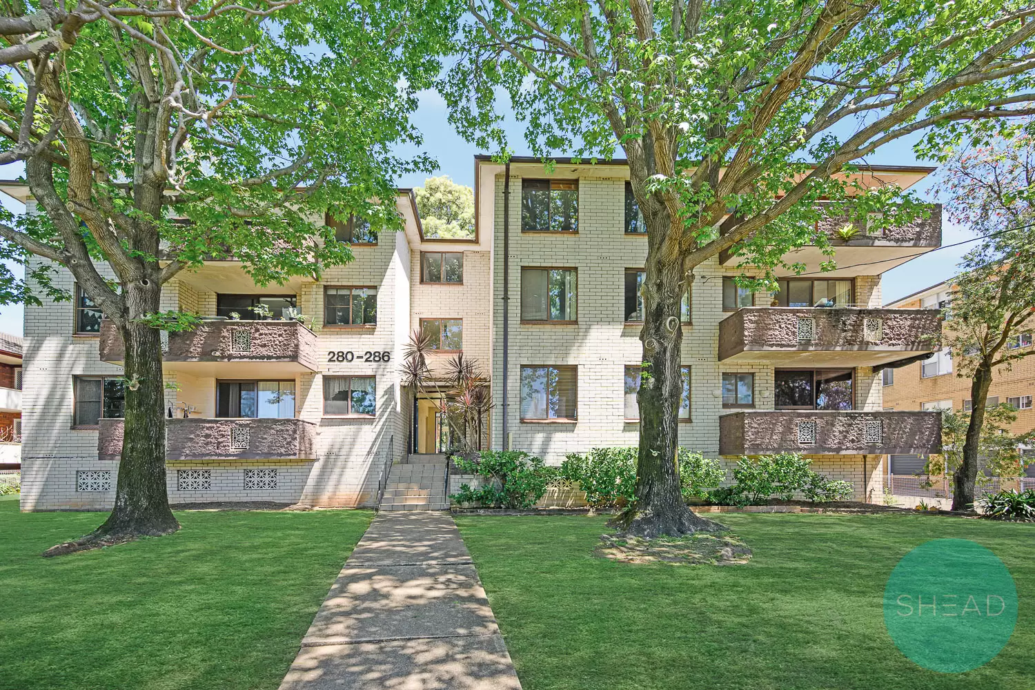 Willoughby Leased by Shead Property - image 1