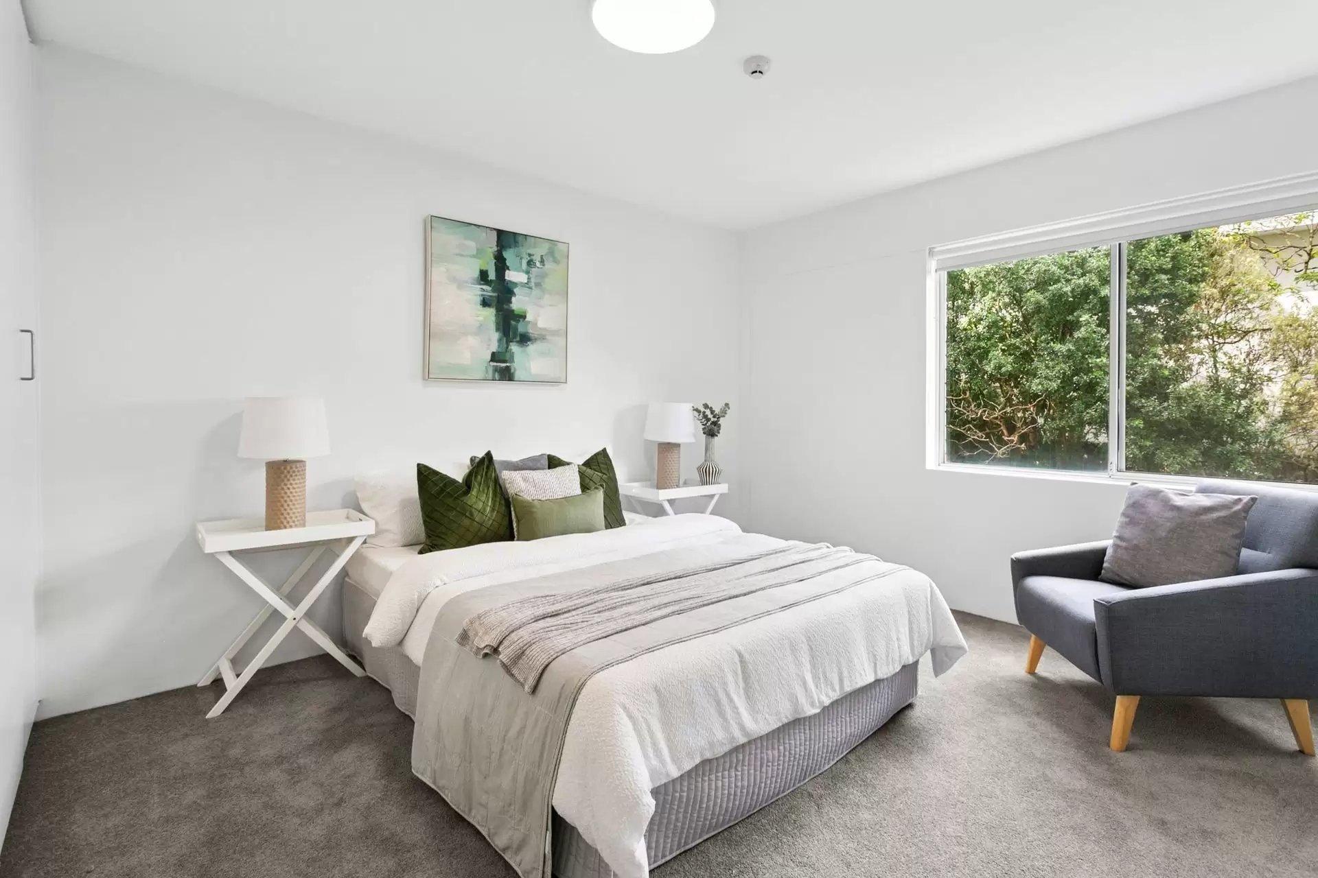 8/4 Munro Street, McMahons Point Sold by Shead Property - image 1