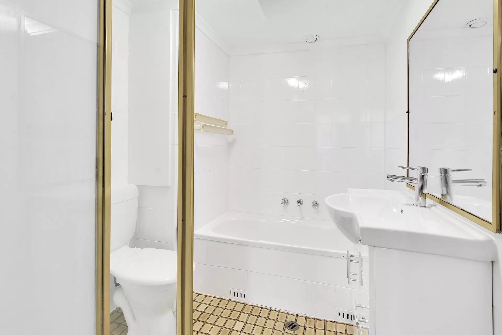 Sydney Leased by Shead Property - image 1