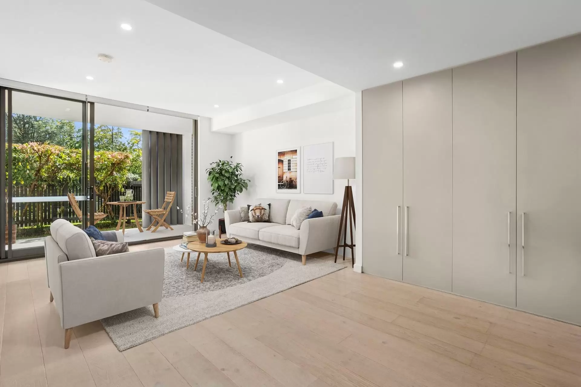 1/11 Victoria Street, Roseville Sold by Shead Property - image 1