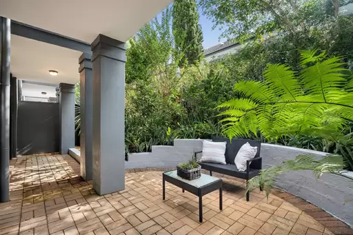 22/5-17 Pacific Highway, Roseville Sold by Shead Property