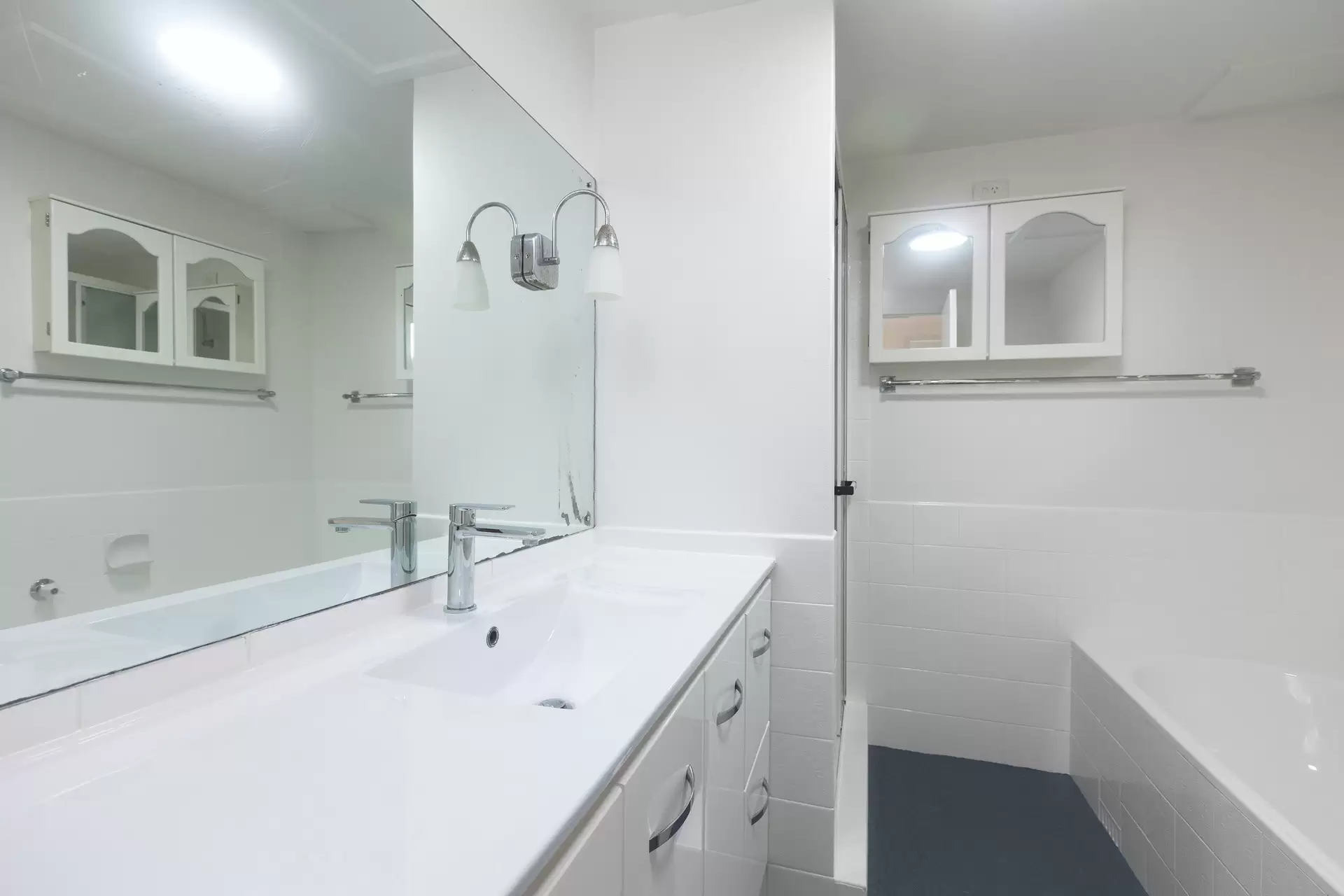14/21 Johnson Street, Chatswood Sold by Shead Property - image 1