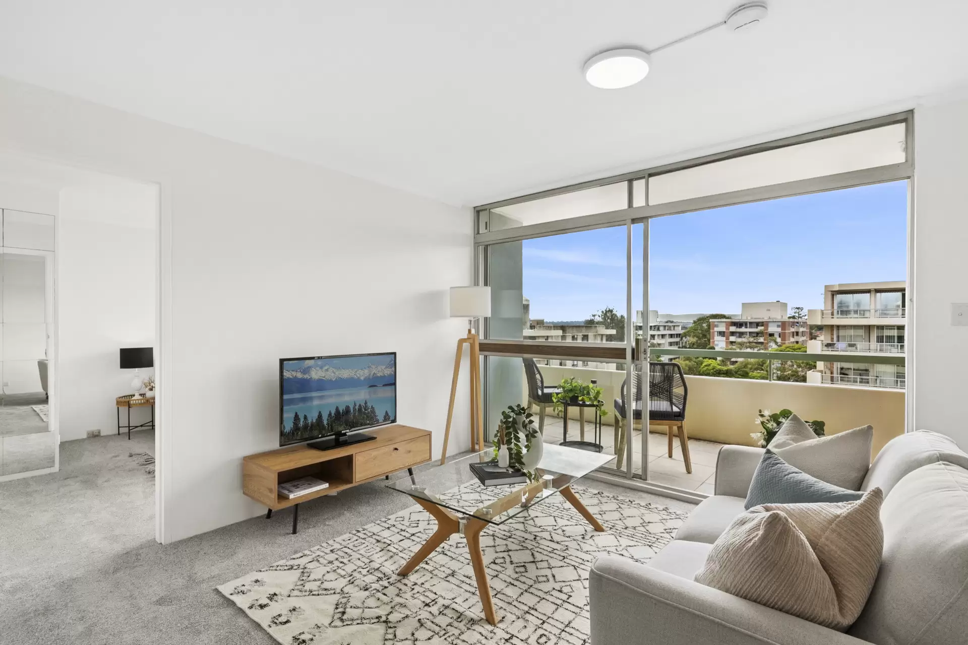44/16-22 Devonshire Street, Chatswood Sold by Shead Property - image 1