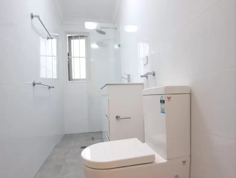 Glebe Leased by Shead Property - image 1