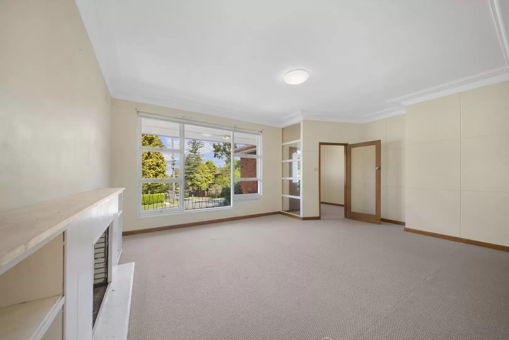 Riverview Leased by Shead Property - image 1