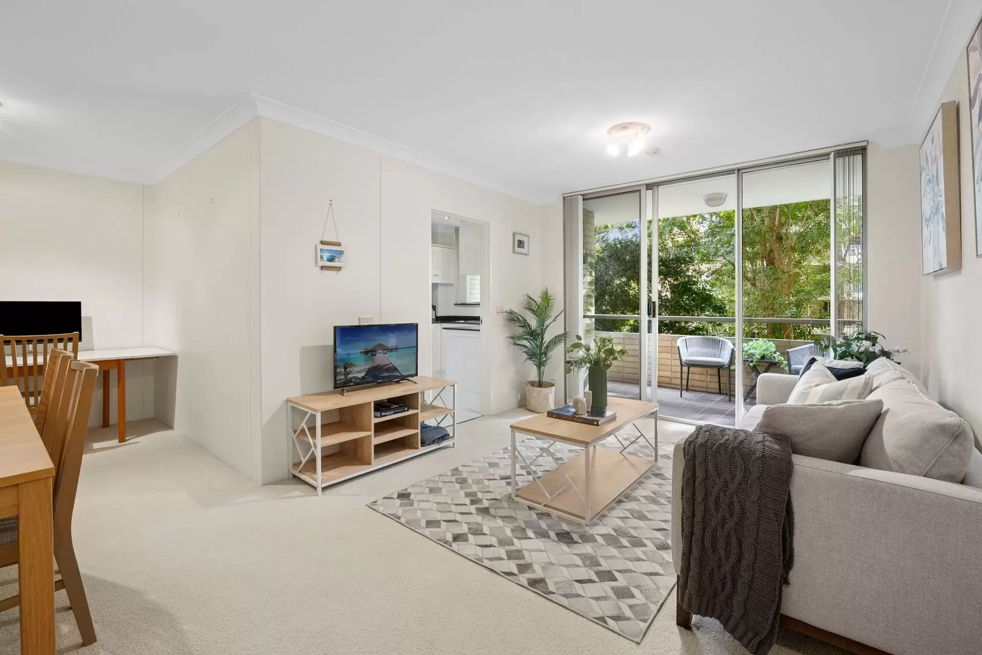 7/5 Broughton Road, Artarmon Sold by Shead Property - image 1