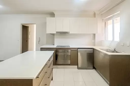 Chatswood Leased by Shead Property