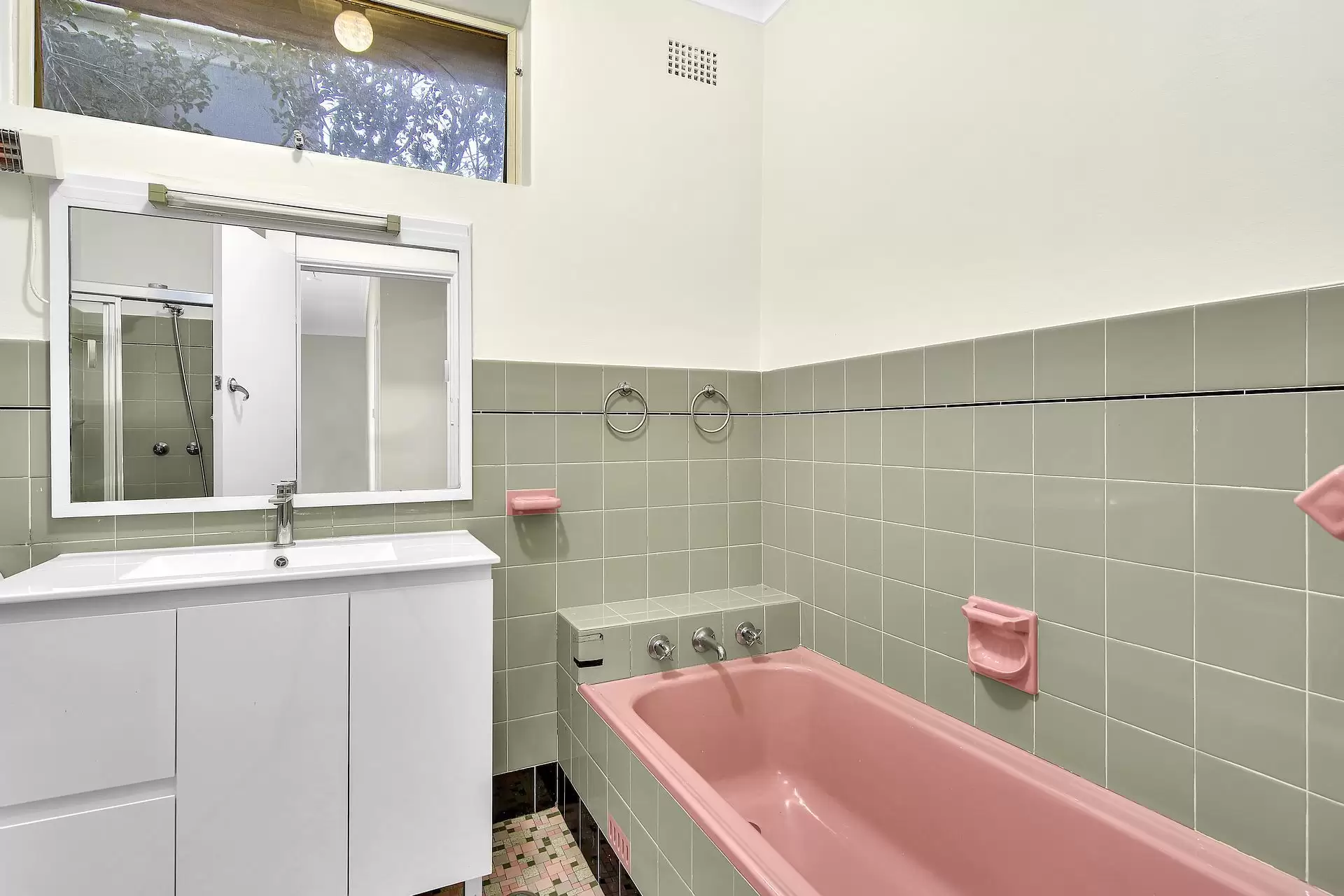 Lane Cove North Leased by Shead Property - image 1