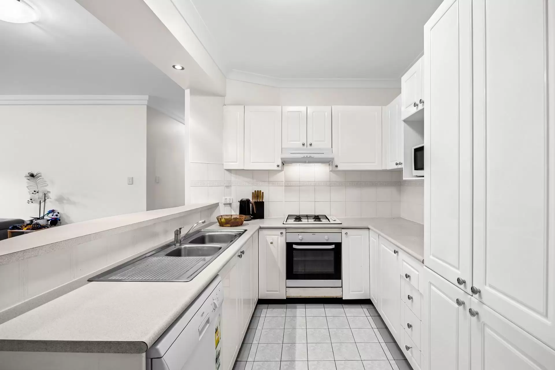 25/316 Pacific Highway, Lane Cove Sold by Shead Property - image 1
