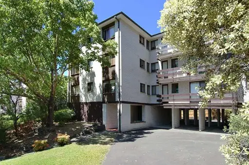 4/5 Peach Tree Road, Macquarie Park Sold by Shead Property