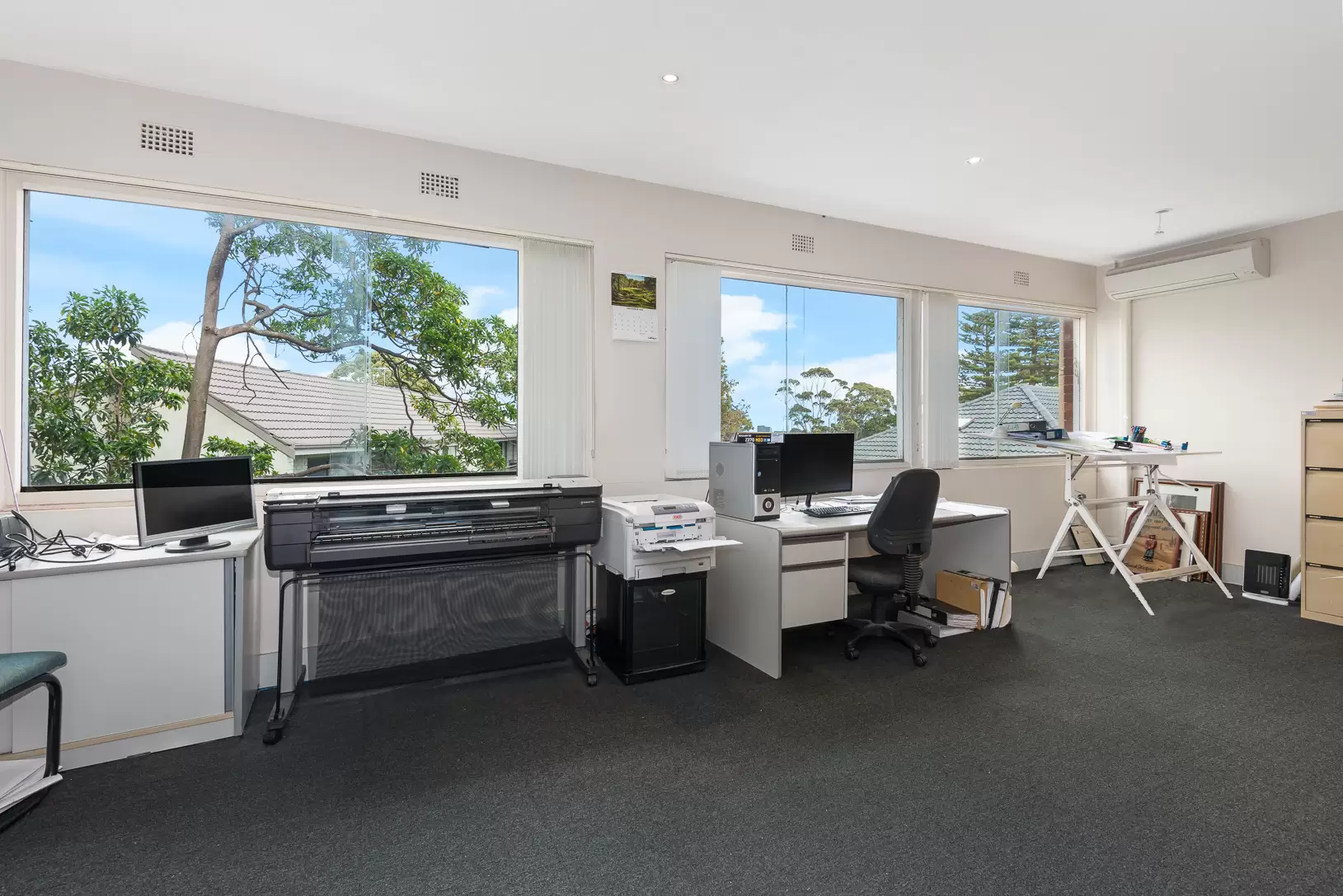 Roseville Leased by Shead Property - image 1