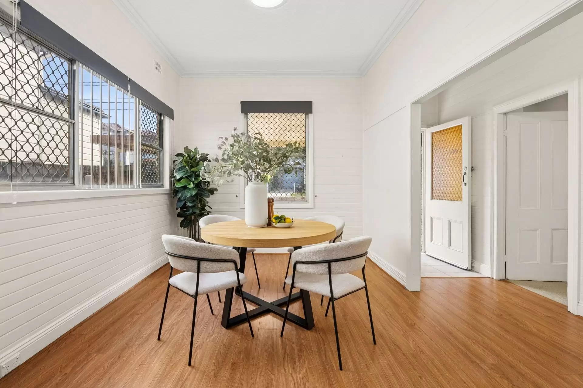 34 Bedford Street, Willoughby Sold by Shead Property - image 1