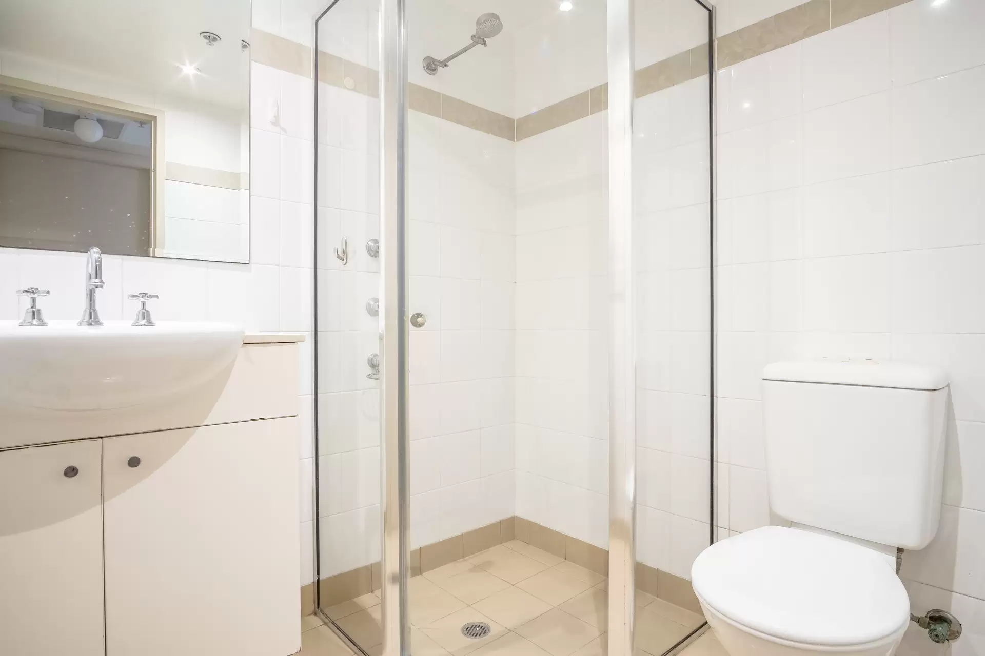 Chatswood Leased by Shead Property - image 1